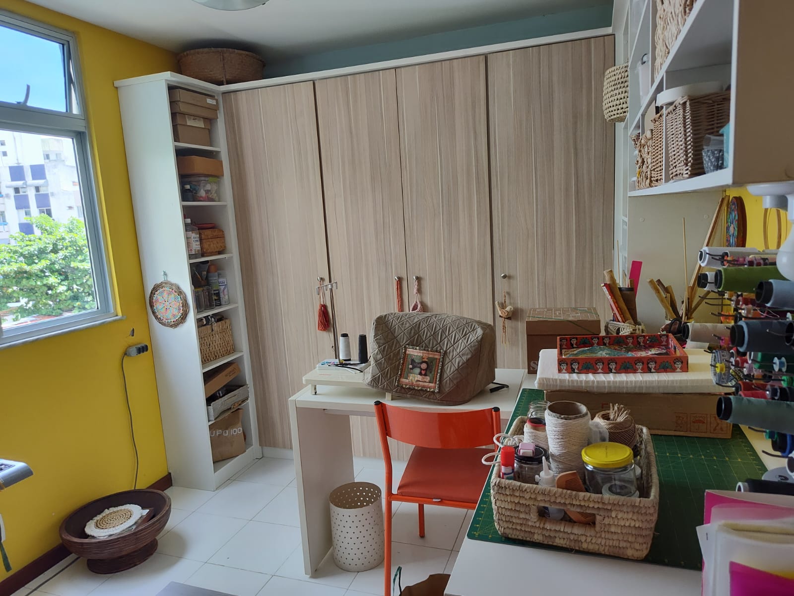 APARTAMENTO 3 QUARTOS 2 SU&Iacute;TES GABINETE GARAGEM T&Eacute;RREO &Agrave; VENDA NO RIO VERMELHO Rua Rodrigo Argollo Salvador - 