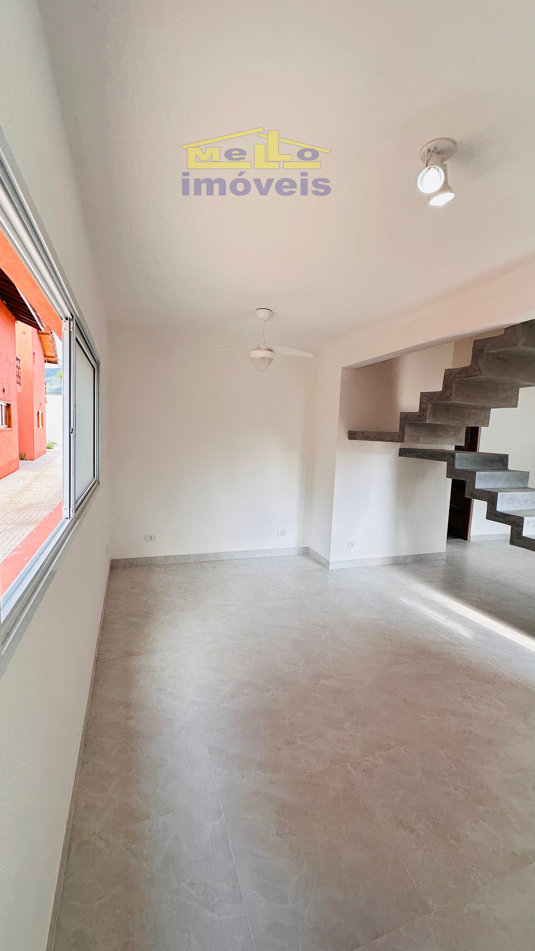 Casa dentro de Residencial em Boicucanga, rec&eacute;m constru&iacute;da Rua Hemitério Vicente São Sebastião - 