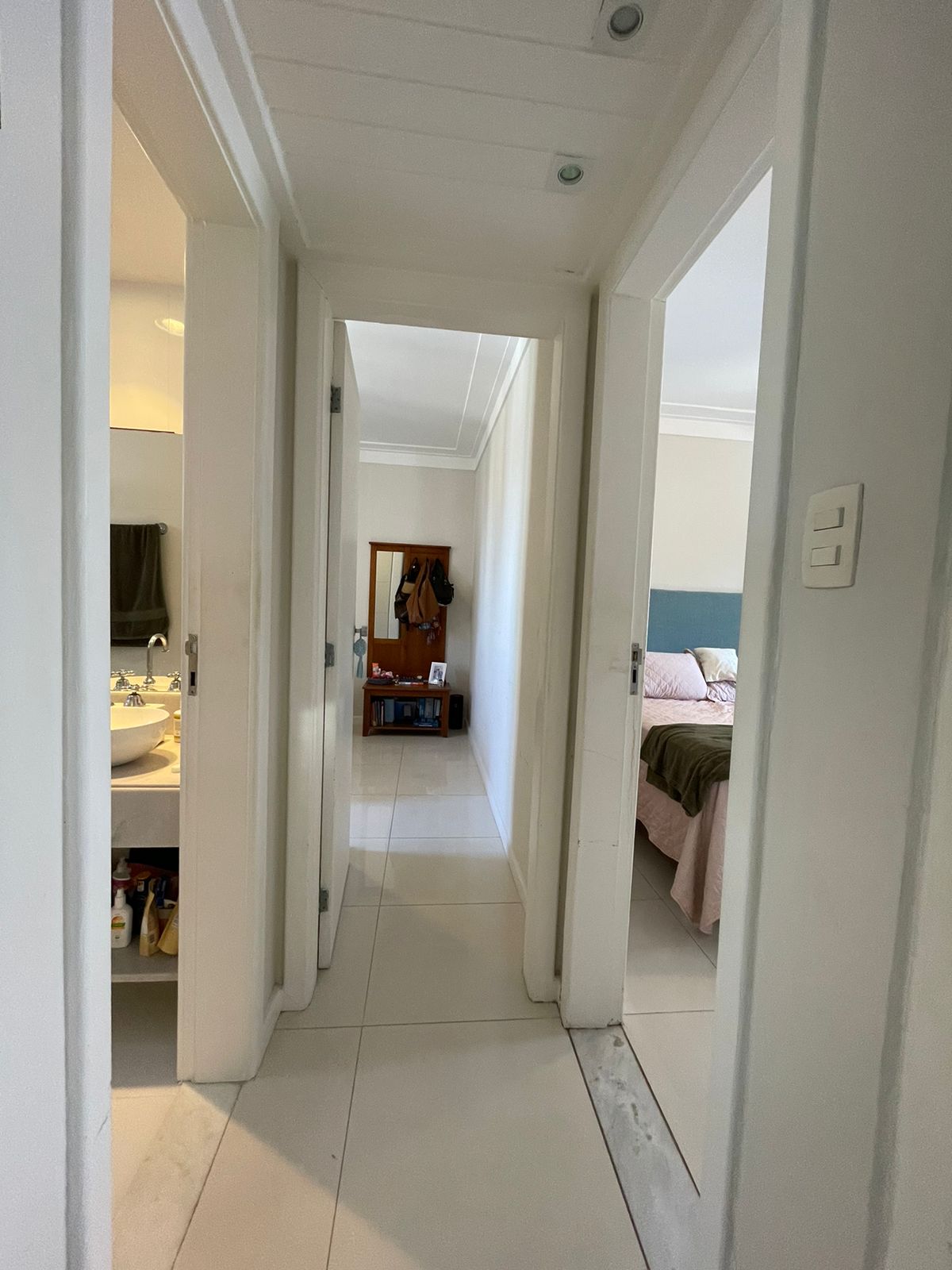 APARTAMENTO 2 QUARTOS SU&Iacute;TE 2 VARANDAS 2 GARAGENS PISCINA ELEVADOR &Agrave; VENDA NA GRA&Ccedil;A! Rua Santa Rita de Cássia Salvador - 