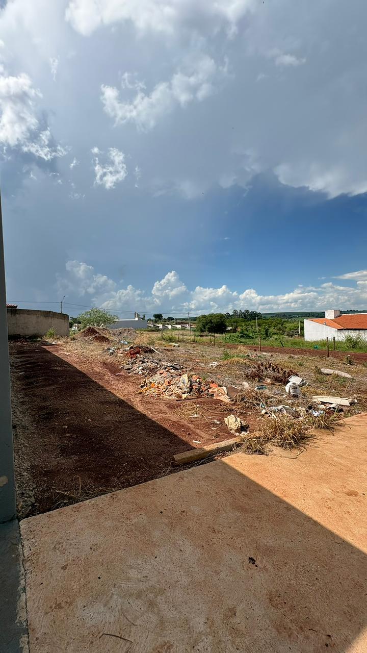 Terreno no Residencial Atlanta Rua Alberto Darroz SANTA CRUZ DO RIO PARDO - 