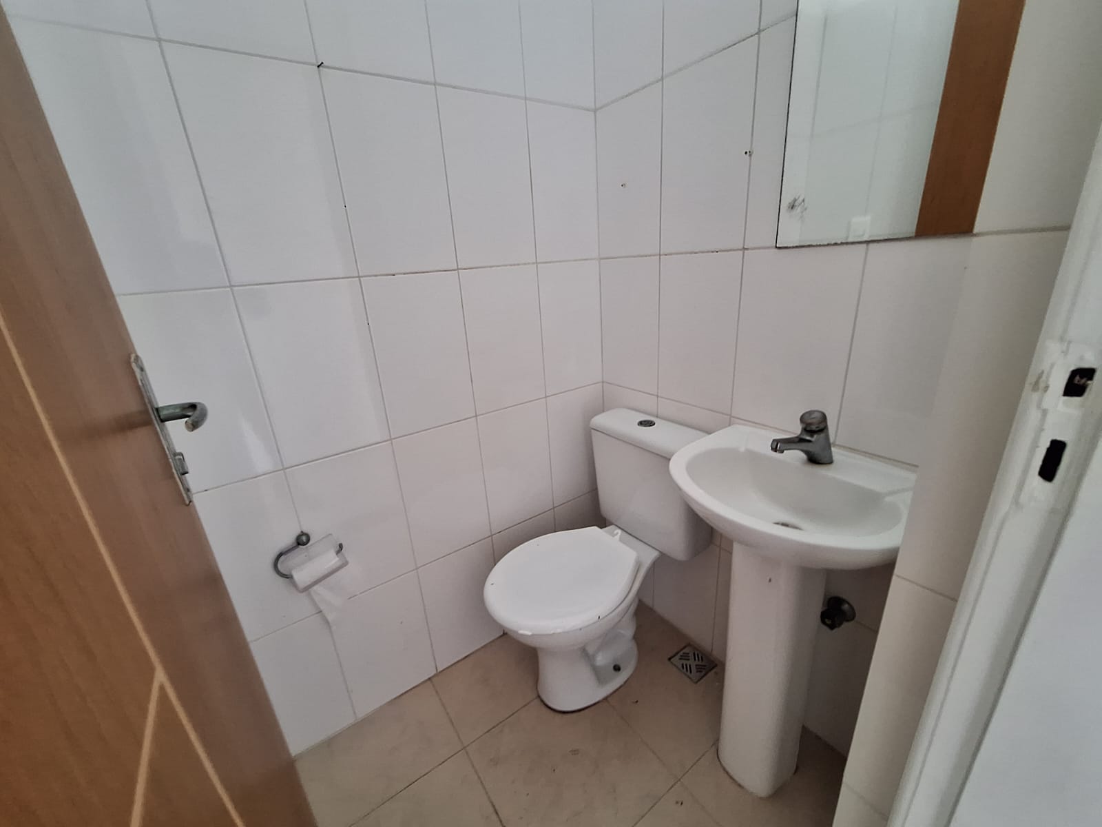 APARTAMENTO 2 QUARTOS 2 SU&Iacute;TES NASCENTE SALA COZINHA ELEVADORES &Agrave; VENDA NA GRA&Ccedil;A! Rua Teixeira Leal Salvador - 