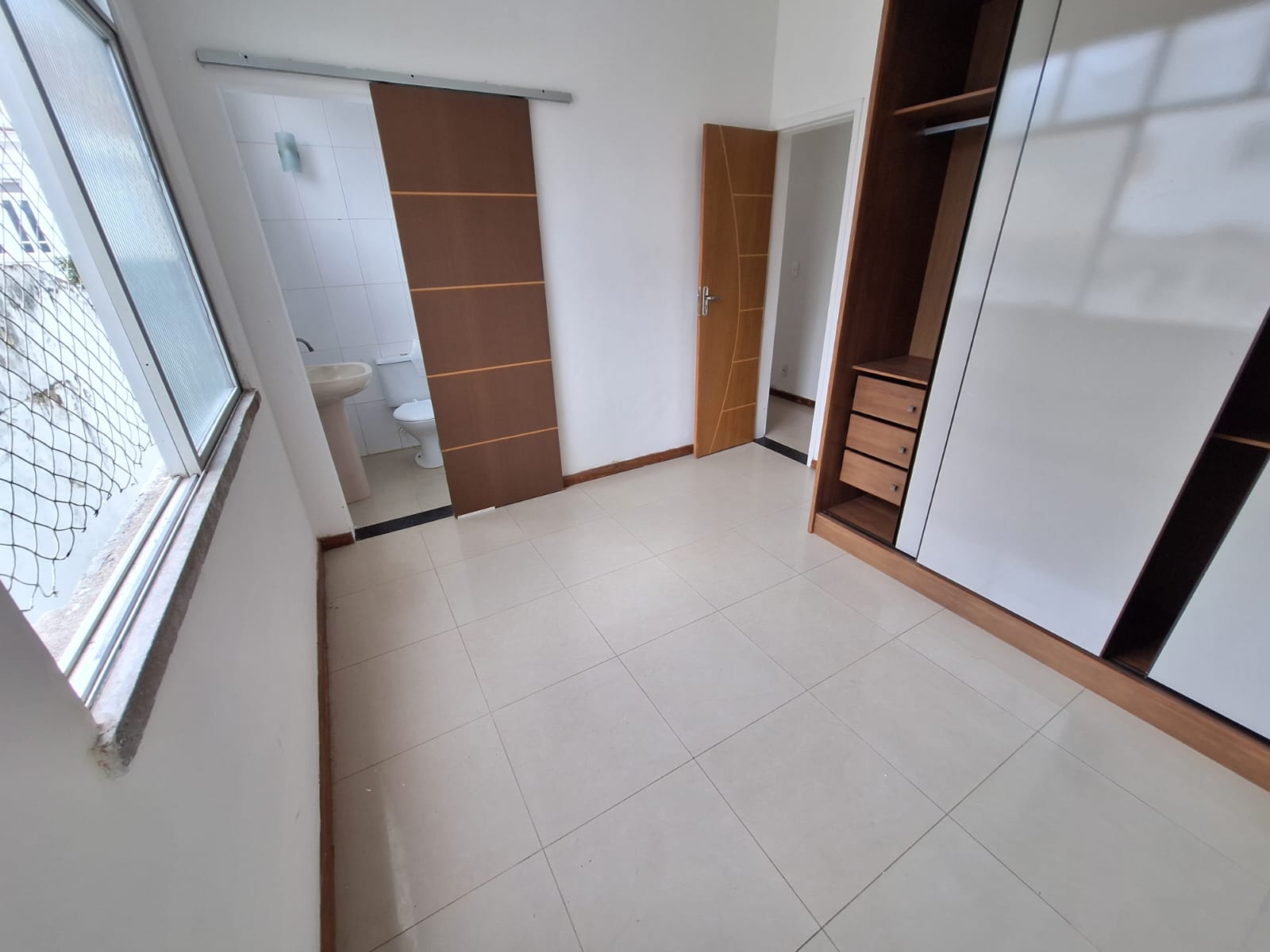 APARTAMENTO 2 QUARTOS 2 SU&Iacute;TES NASCENTE SALA COZINHA ELEVADORES &Agrave; VENDA NA GRA&Ccedil;A! Rua Teixeira Leal Salvador - 