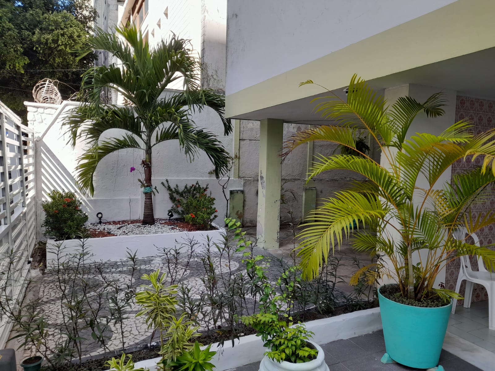 APARTAMENTO 2 QUARTOS 2 SU&Iacute;TES NASCENTE SALA COZINHA ELEVADORES &Agrave; VENDA NA GRA&Ccedil;A! Rua Teixeira Leal Salvador - 