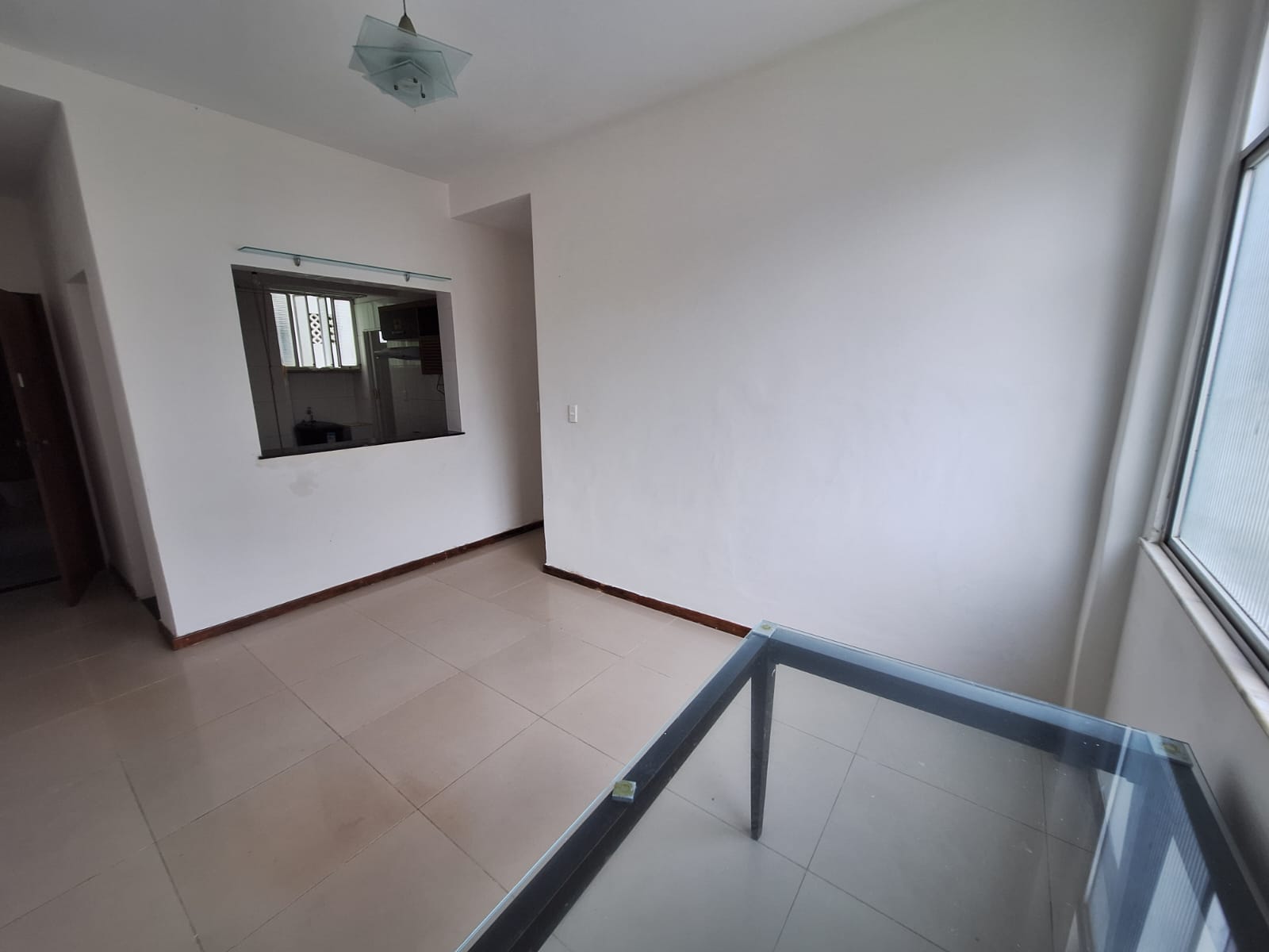 APARTAMENTO 2 QUARTOS 2 SU&Iacute;TES NASCENTE SALA COZINHA ELEVADORES &Agrave; VENDA NA GRA&Ccedil;A! Rua Teixeira Leal Salvador - 