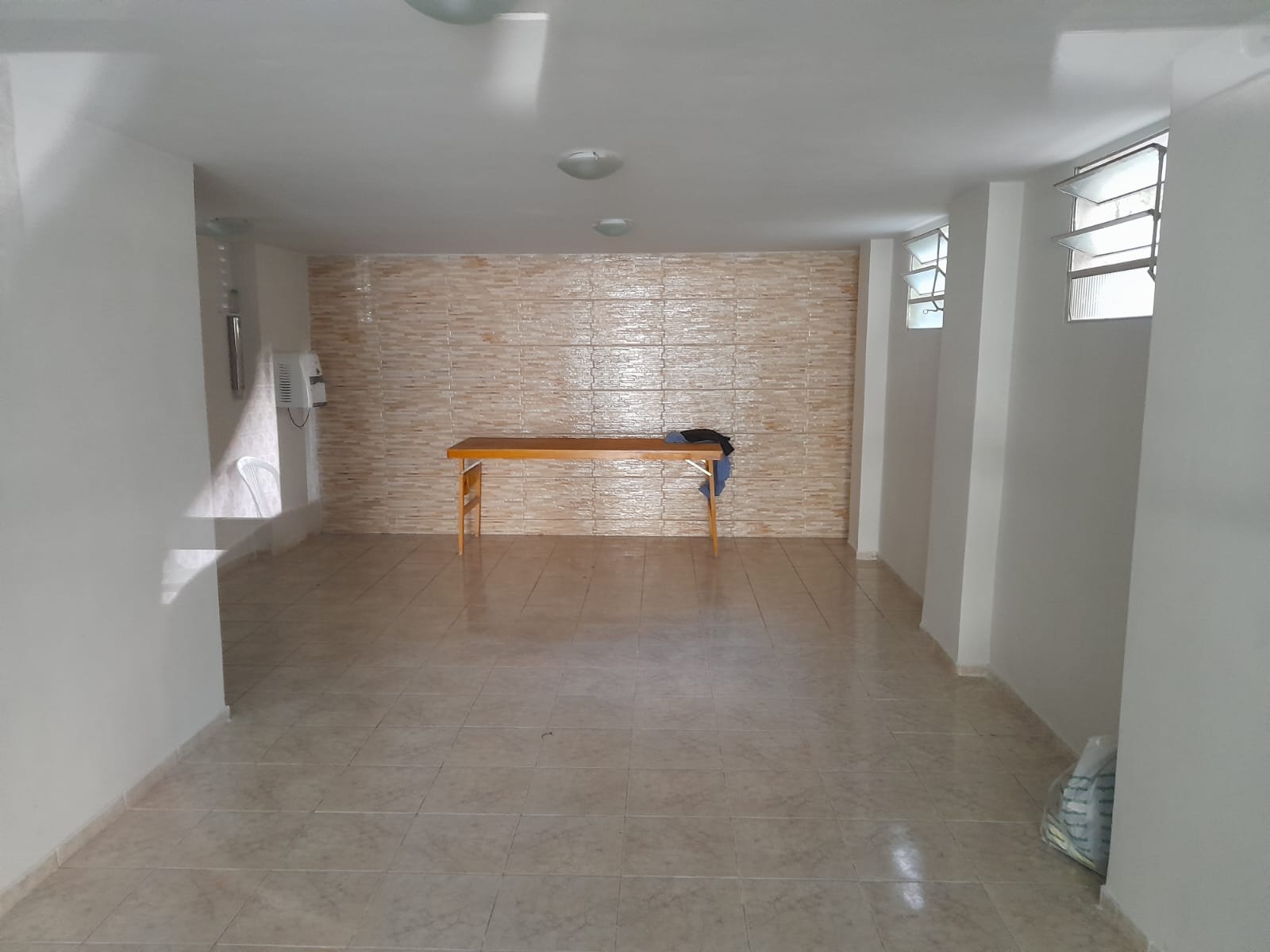 APARTAMENTO 2 QUARTOS 2 SU&Iacute;TES NASCENTE SALA COZINHA ELEVADORES &Agrave; VENDA NA GRA&Ccedil;A! Rua Teixeira Leal Salvador - 