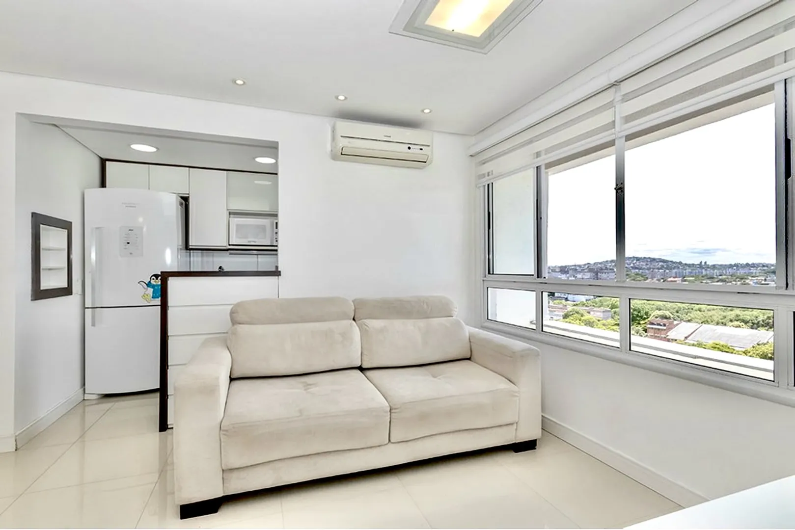R$ 460.000 - LINDO APARTAMENTO - 54M2 - 2 DORM - SU&Iacute;TE - VISTA - 1 VAGA - INFRA Rua General Rondon Porto Alegre - 