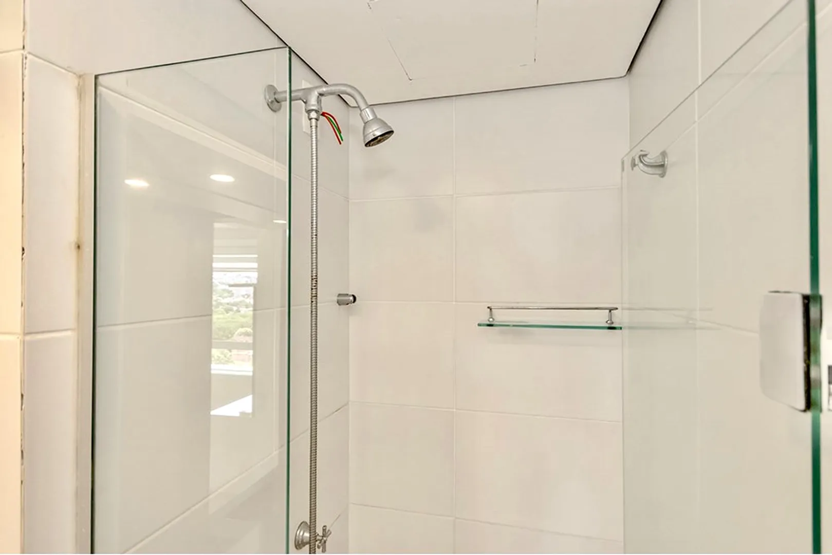 R$ 460.000 - LINDO APARTAMENTO - 54M2 - 2 DORM - SU&Iacute;TE - VISTA - 1 VAGA - INFRA Rua General Rondon Porto Alegre - 