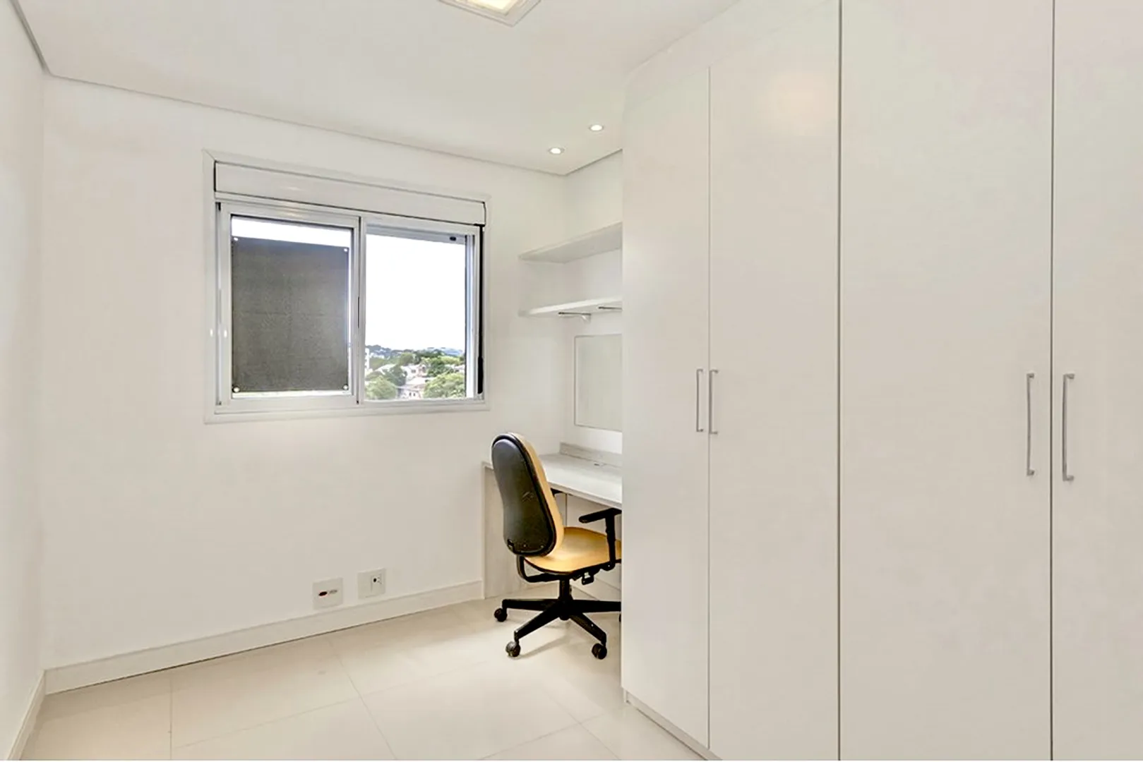 R$ 460.000 - LINDO APARTAMENTO - 54M2 - 2 DORM - SU&Iacute;TE - VISTA - 1 VAGA - INFRA Rua General Rondon Porto Alegre - 