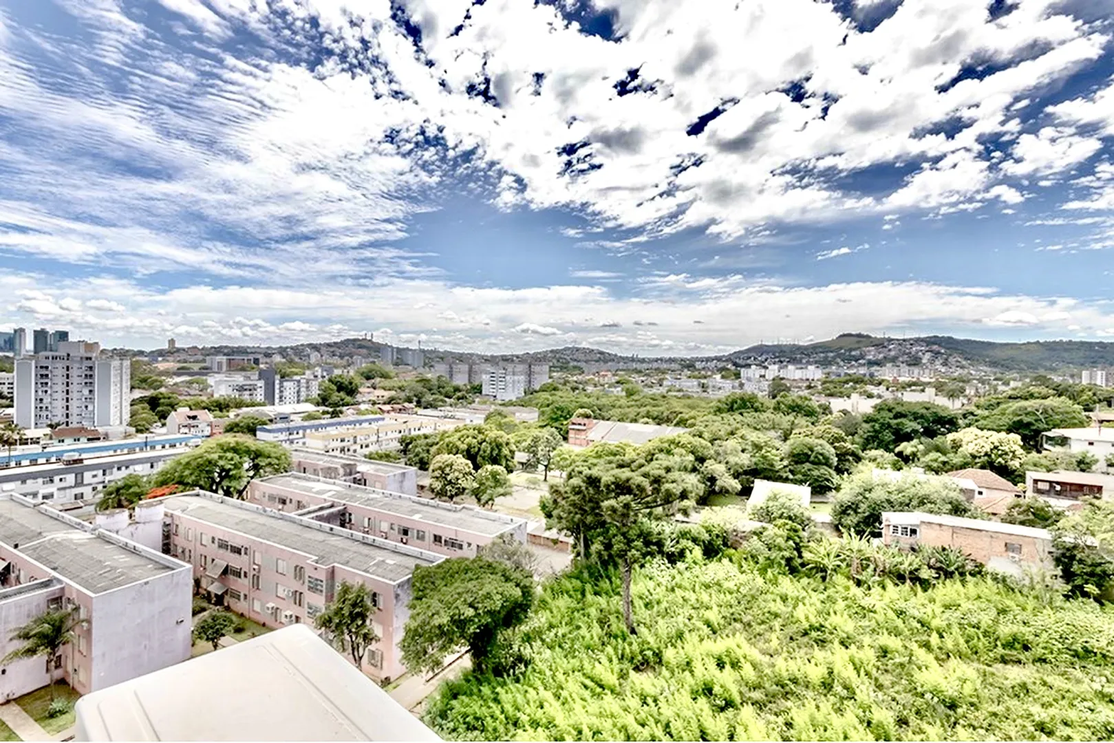 R$ 460.000 - LINDO APARTAMENTO - 54M2 - 2 DORM - SU&Iacute;TE - VISTA - 1 VAGA - INFRA Rua General Rondon Porto Alegre - 