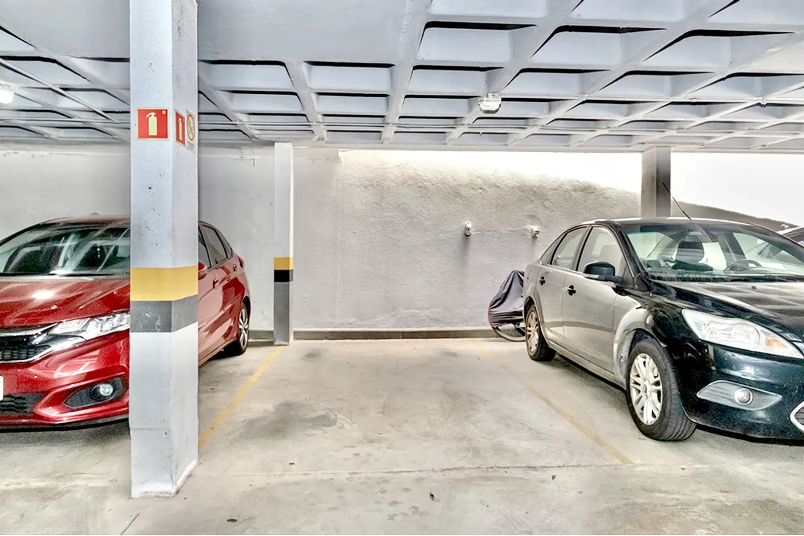 R$ 460.000 - LINDO APARTAMENTO - 54M2 - 2 DORM - SU&Iacute;TE - VISTA - 1 VAGA - INFRA Rua General Rondon Porto Alegre - 