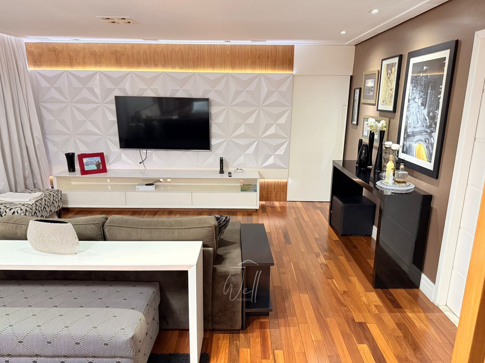 Apartamento no Cond. Pateo Catalunya em SCS 186m2 - 03 su&iacute;tes - 03 vagas  São Caetano do Sul - 