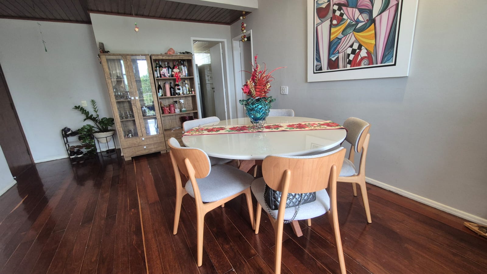 APARTAMENTO 3 QUARTOS SU&Iacute;TE VARANDA DEPEND&Ecirc;NCIA ELEVADOR  &Agrave; VENDA S&Atilde;O L&Aacute;ZARO FEDERA&Ccedil;&Atilde;O! Rua Professor Aristides Novis Salvador - 