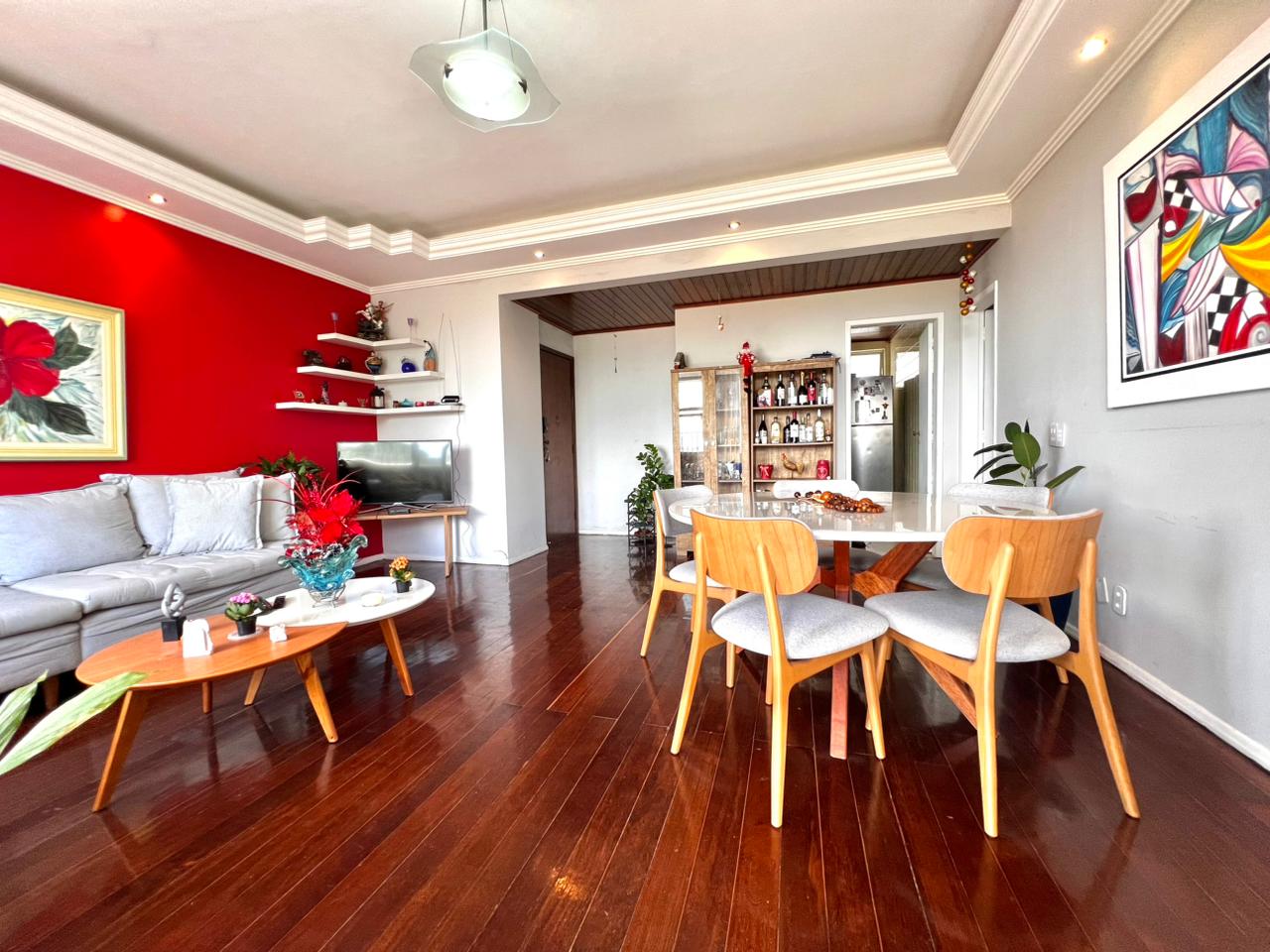 APARTAMENTO 3 QUARTOS SU&Iacute;TE VARANDA DEPEND&Ecirc;NCIA ELEVADOR  &Agrave; VENDA S&Atilde;O L&Aacute;ZARO FEDERA&Ccedil;&Atilde;O! Rua Professor Aristides Novis Salvador - 