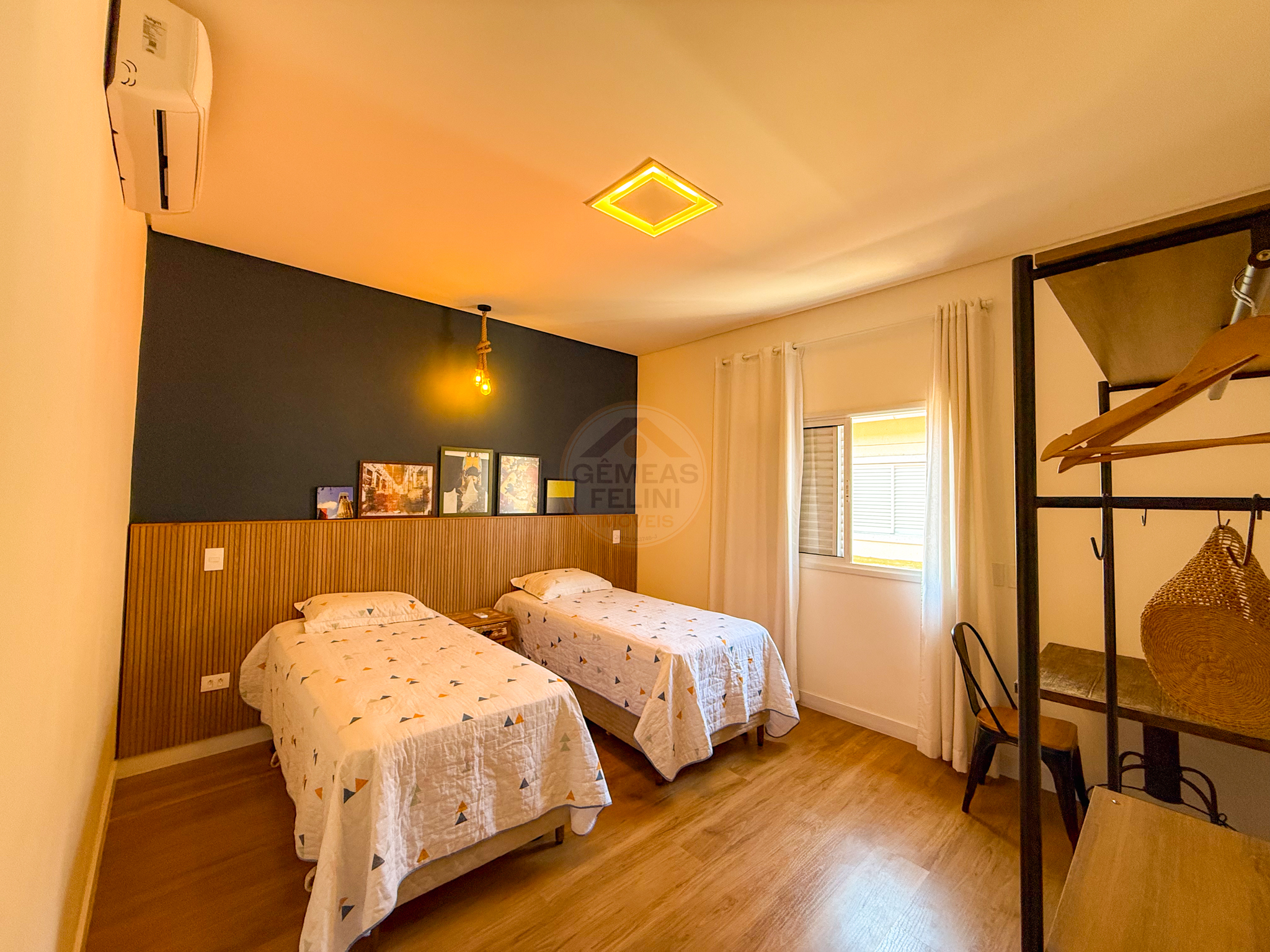 Casa em Condom&iacute;nio na Praia de Juquehy - VENDA Rua Benedito Carlos de Almeida São Sebastião - 