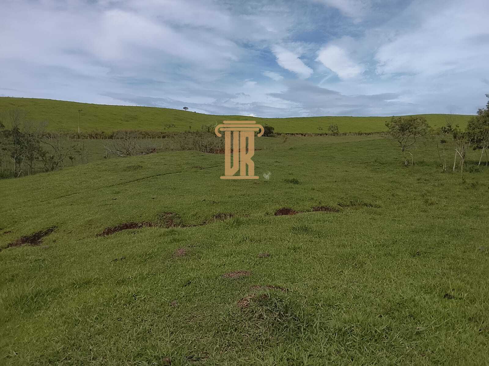 Sitio de 9.43 alqueires em Ca&ccedil;apava - SP  Caçapava - 