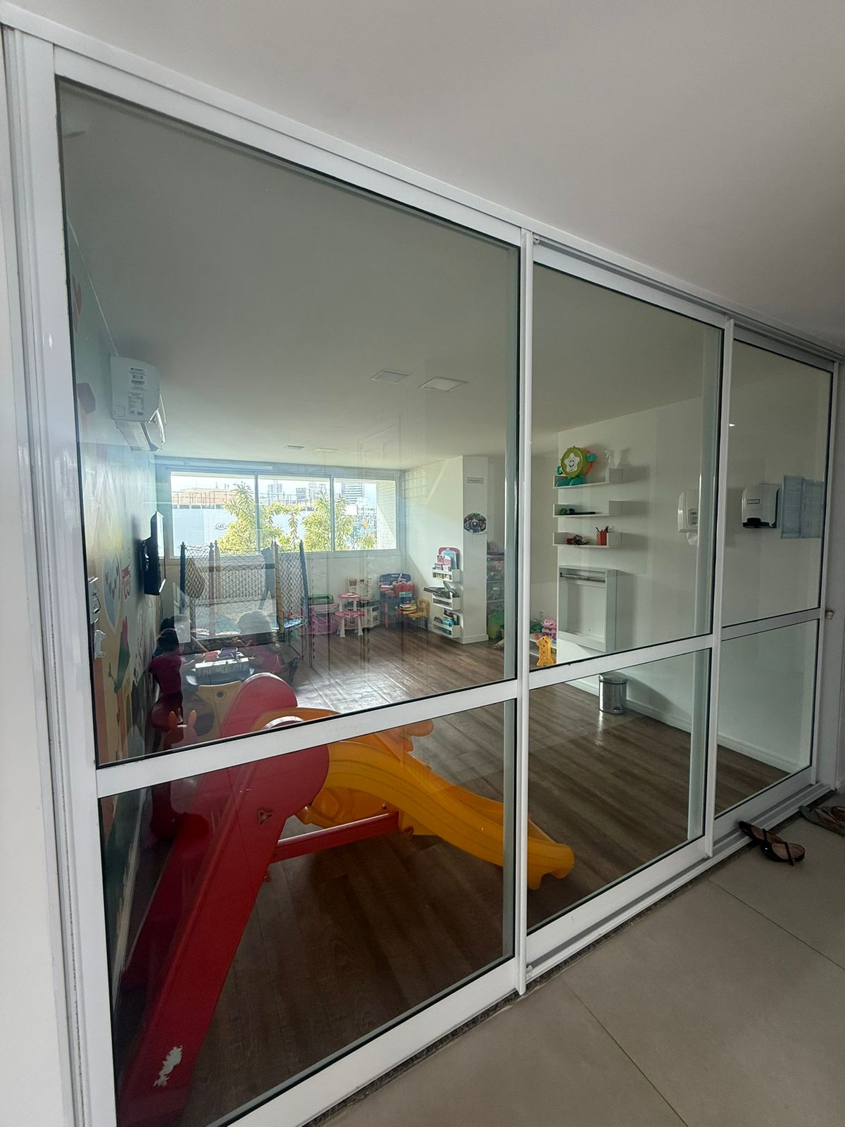 APARTAMENTO SEMI NOVO 3 SU&Iacute;TES LAVABO PISCINA VISTA MAR &Agrave; VENDA NO MORRO IPIRANGA BARRA! Rua Silvino Marques Salvador - 