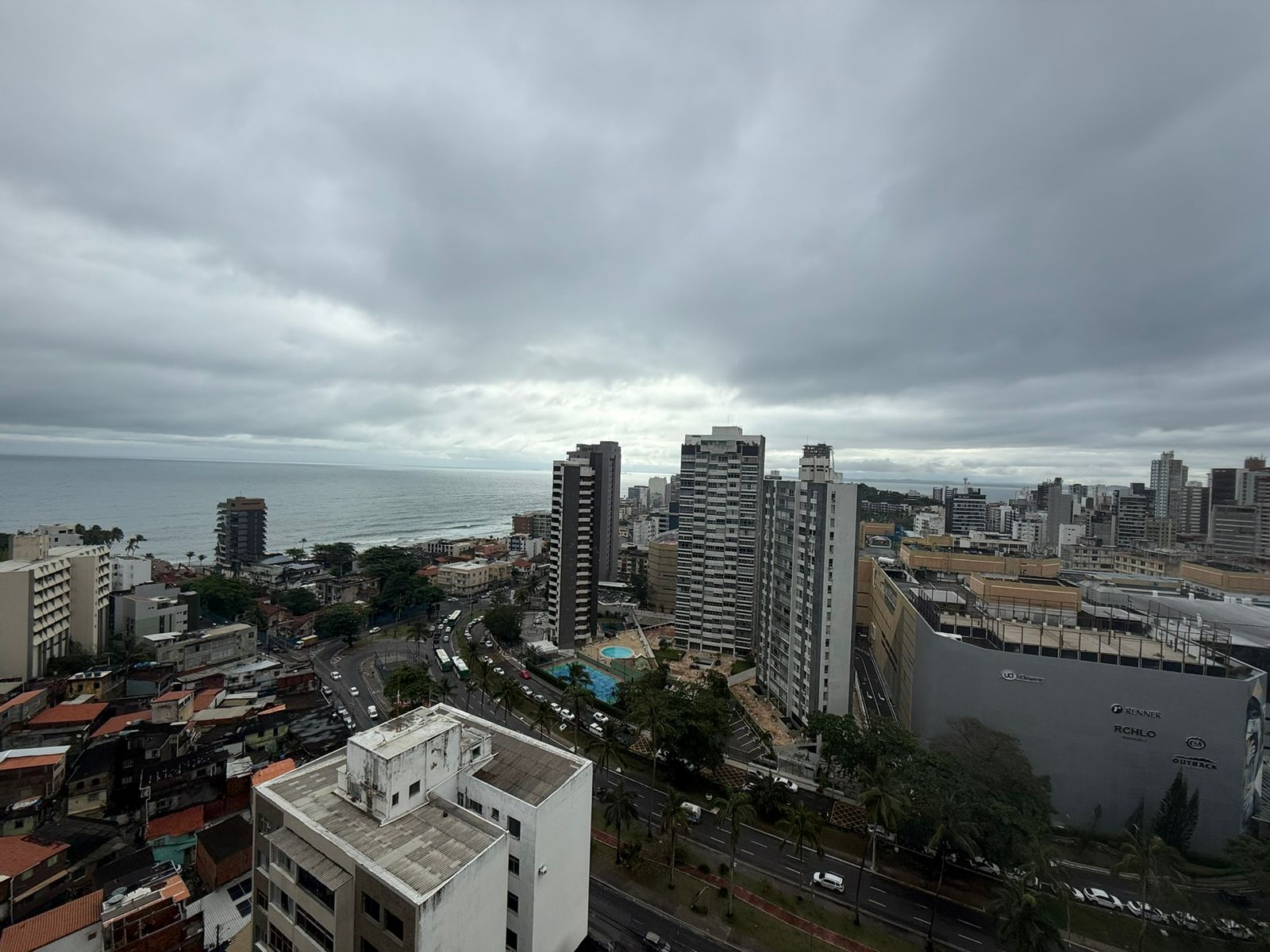 APARTAMENTO SEMI NOVO 3 SU&Iacute;TES LAVABO PISCINA VISTA MAR &Agrave; VENDA NO MORRO IPIRANGA BARRA! Rua Silvino Marques Salvador - 