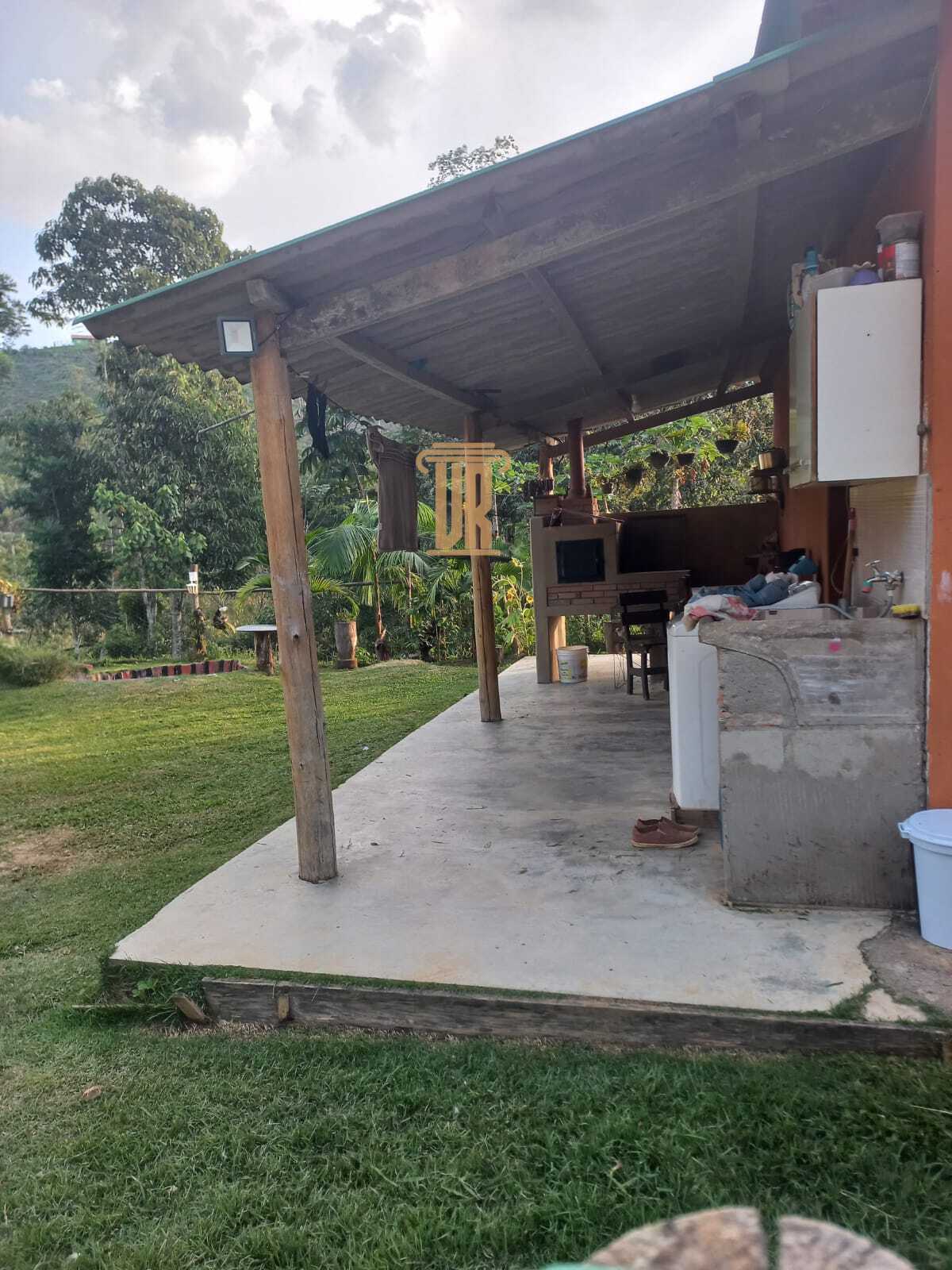 Excelente ch&aacute;cara de 20.000m&sup2; em Monteiro Lobato- SP  MONTEIRO LOBATO - 