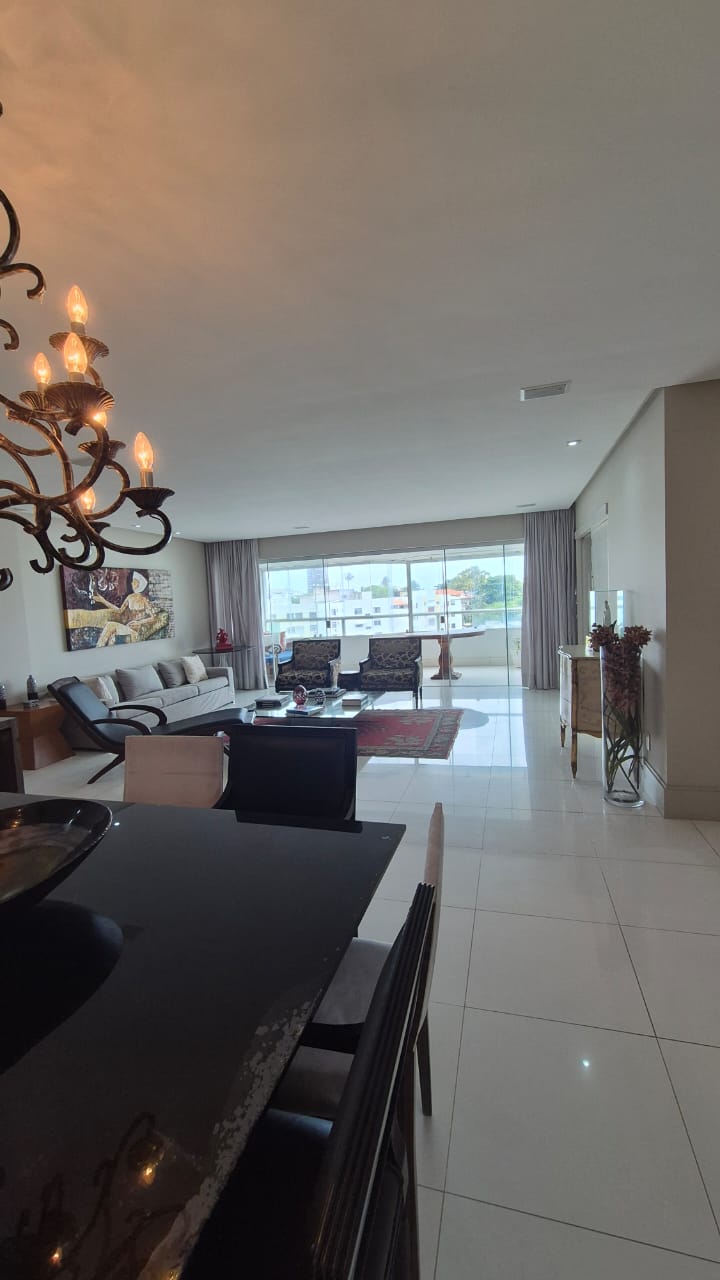 APARTAMENTO ALTO PADR&Atilde;O 4 QUARTOS 3 SU&Iacute;TES PISCINA ELEVADORES &Agrave; VENDA NO RIO VERMELHO! Rua Tamoios Salvador - 