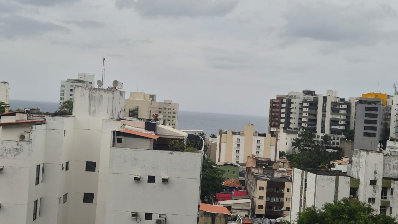 APARTAMENTO ALTO PADR&Atilde;O 4 QUARTOS 3 SU&Iacute;TES PISCINA ELEVADORES &Agrave; VENDA NO RIO VERMELHO! Rua Tamoios Salvador - 