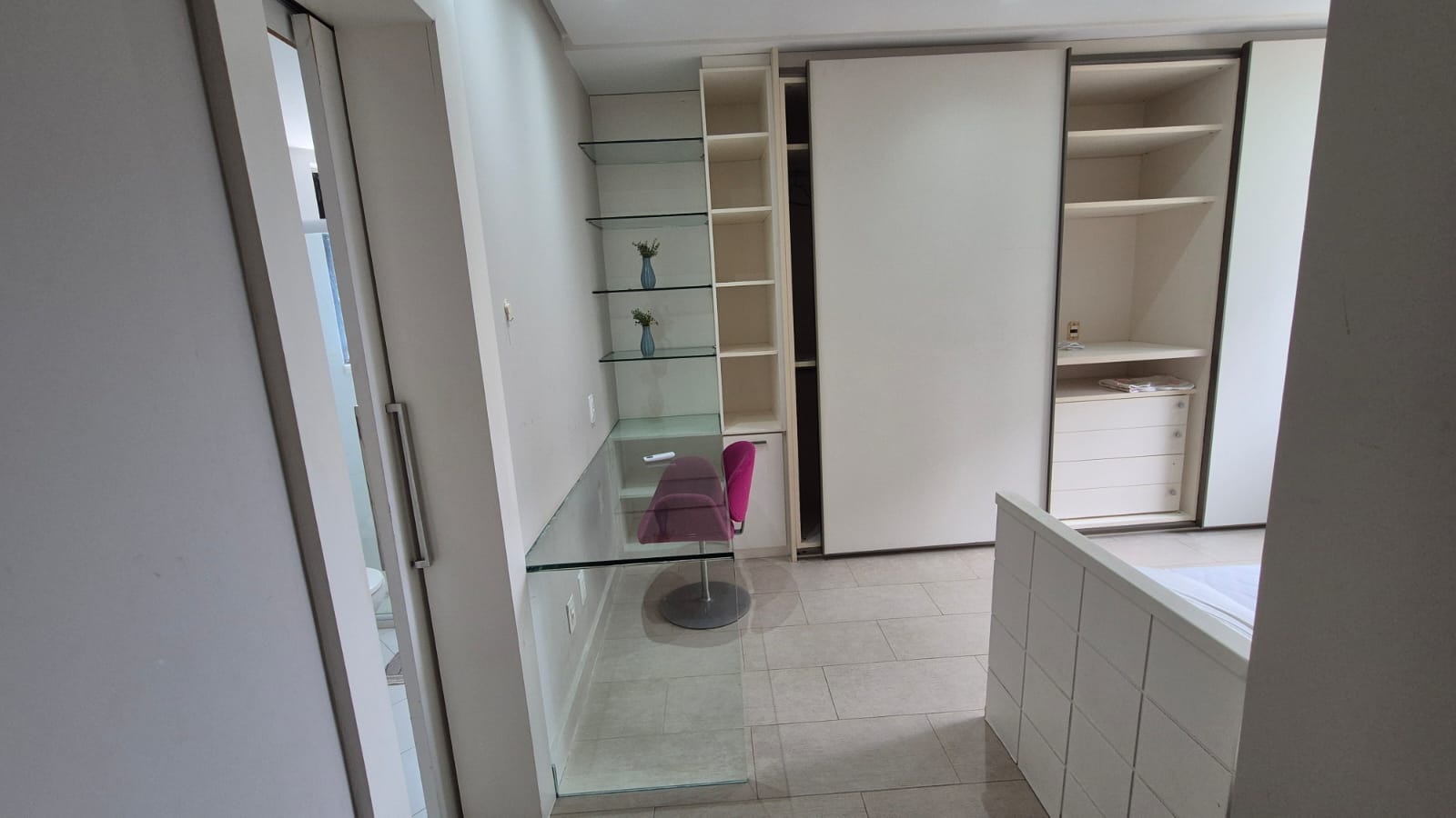 APARTAMENTO ALTO PADR&Atilde;O 4 QUARTOS 3 SU&Iacute;TES PISCINA ELEVADORES &Agrave; VENDA NO RIO VERMELHO! Rua Tamoios Salvador - 