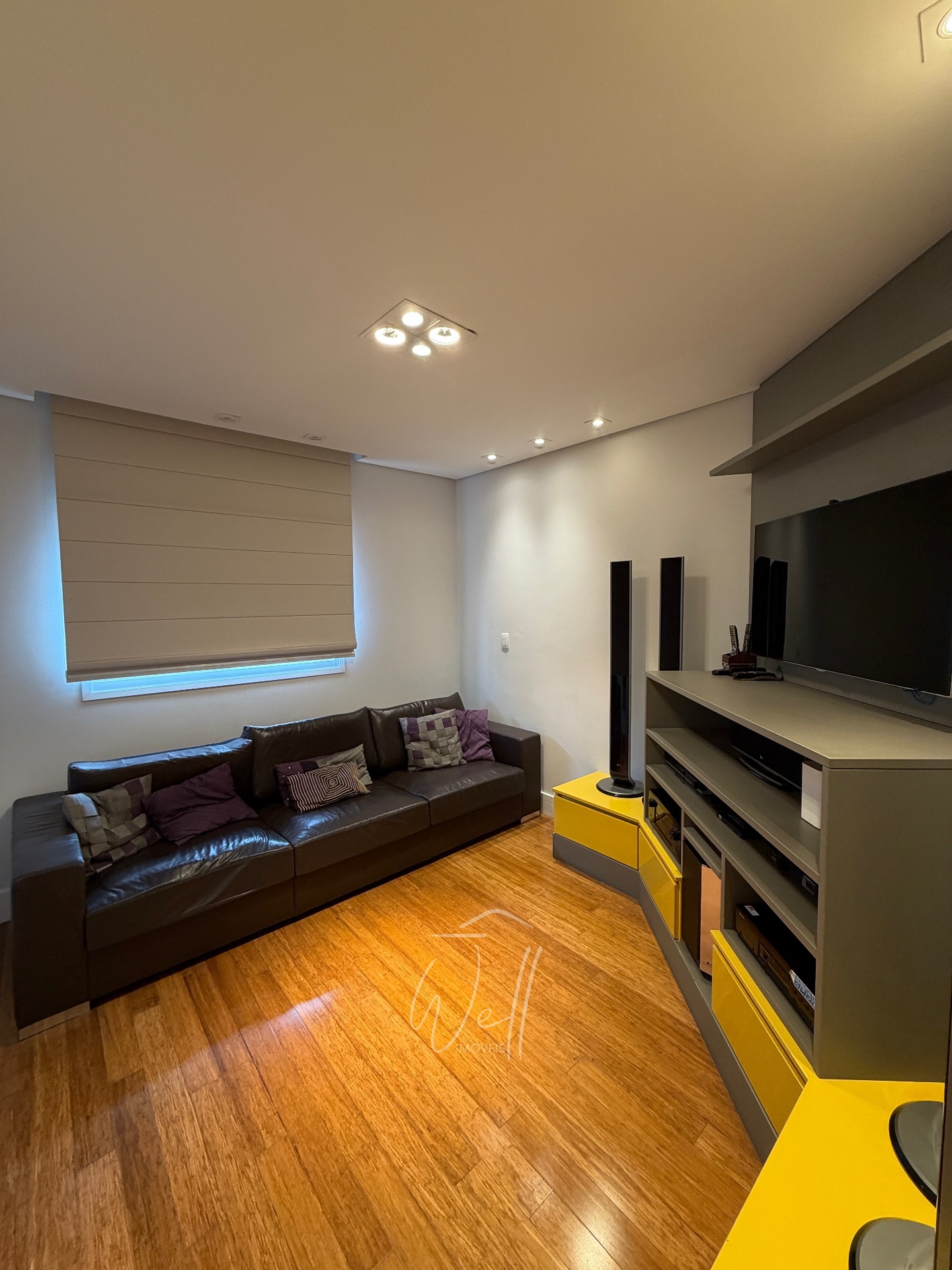 Apartamento mobiliado no Cond. Magestic 250m2 - 04 su&iacute;tes - 04 vagas  São Bernardo do Campo - 