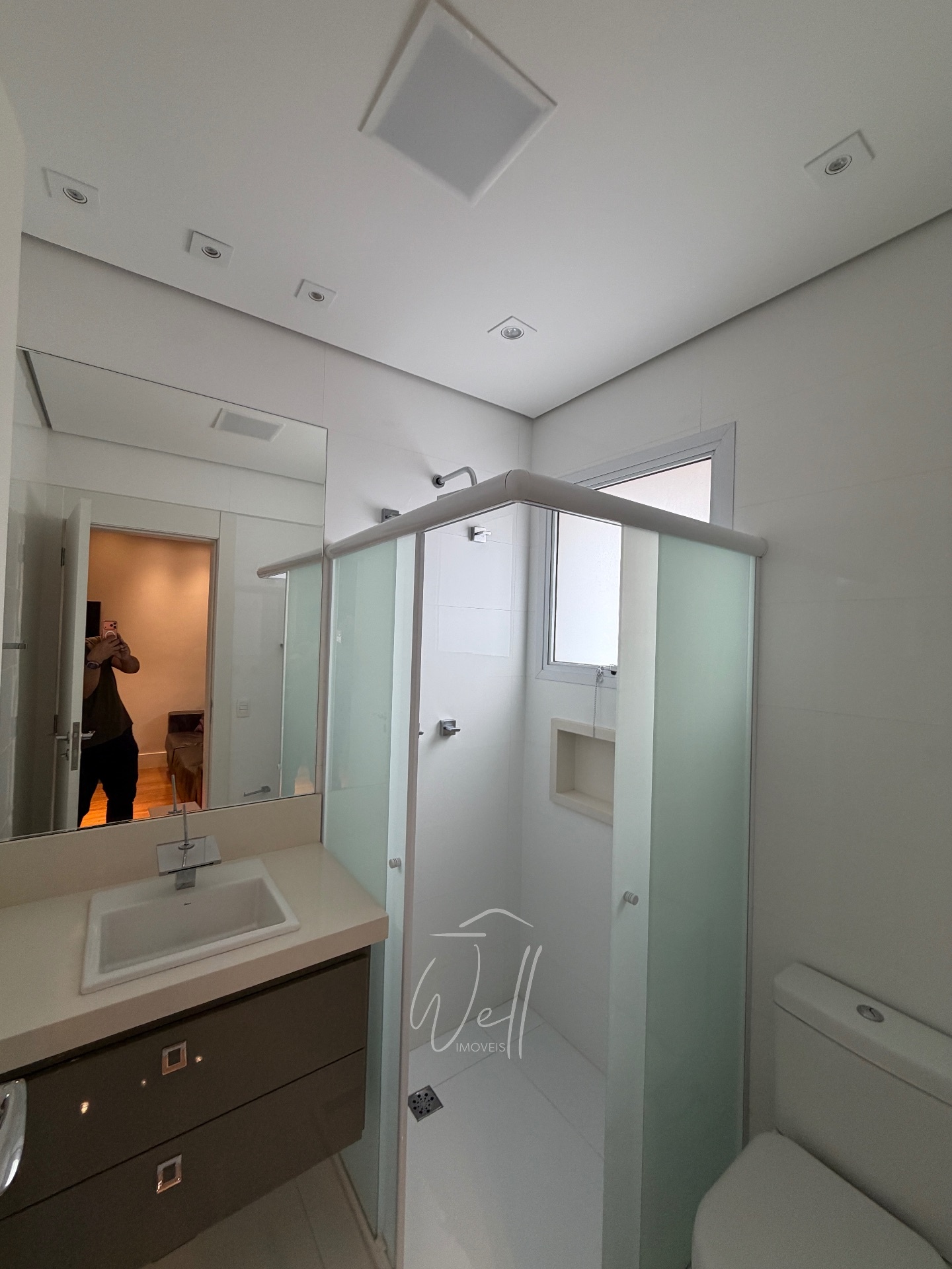 Apartamento mobiliado no Cond. Magestic 250m2 - 04 su&iacute;tes - 04 vagas  São Bernardo do Campo - 