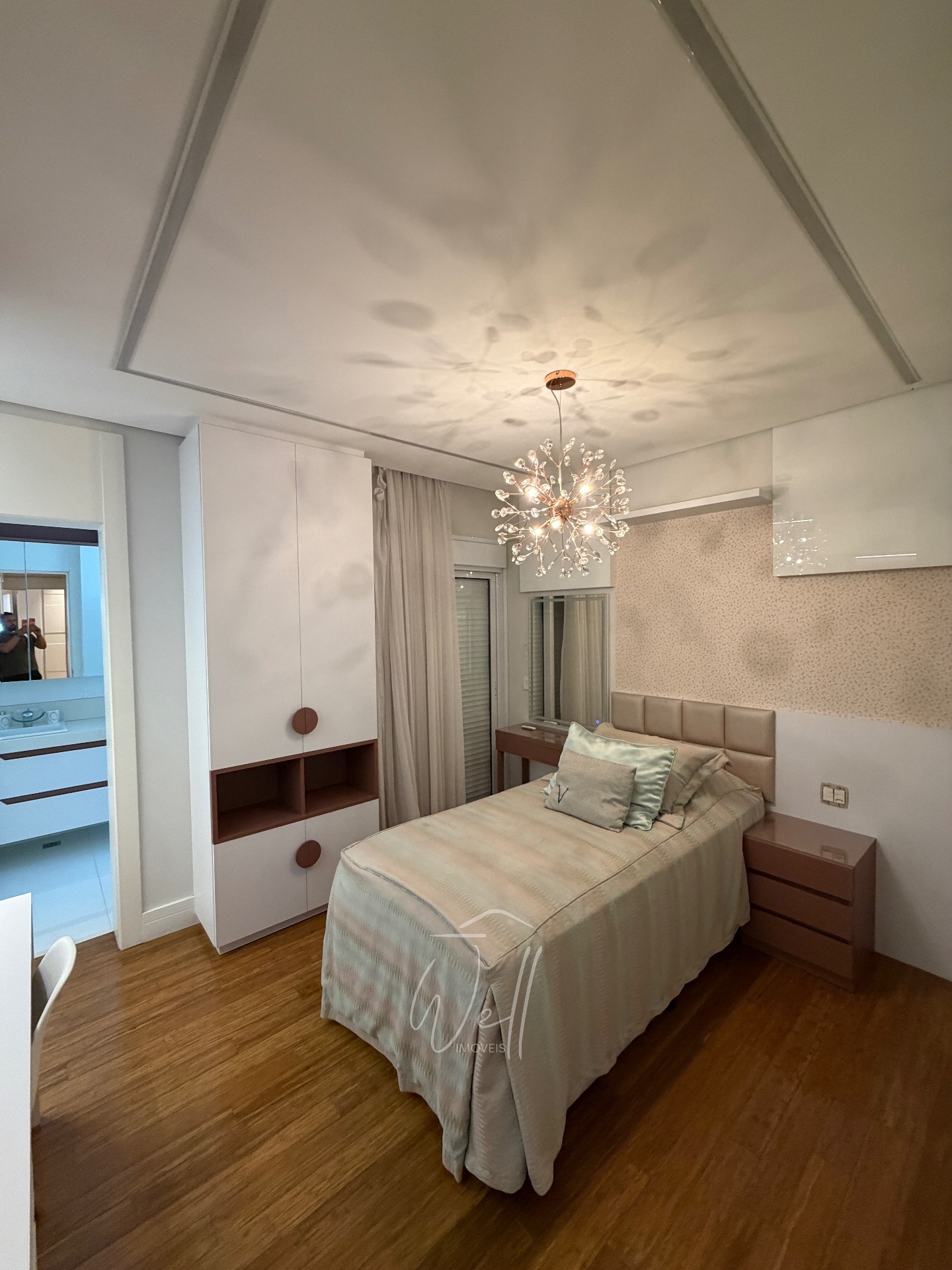 Apartamento mobiliado no Cond. Magestic 250m2 - 04 su&iacute;tes - 04 vagas  São Bernardo do Campo - 