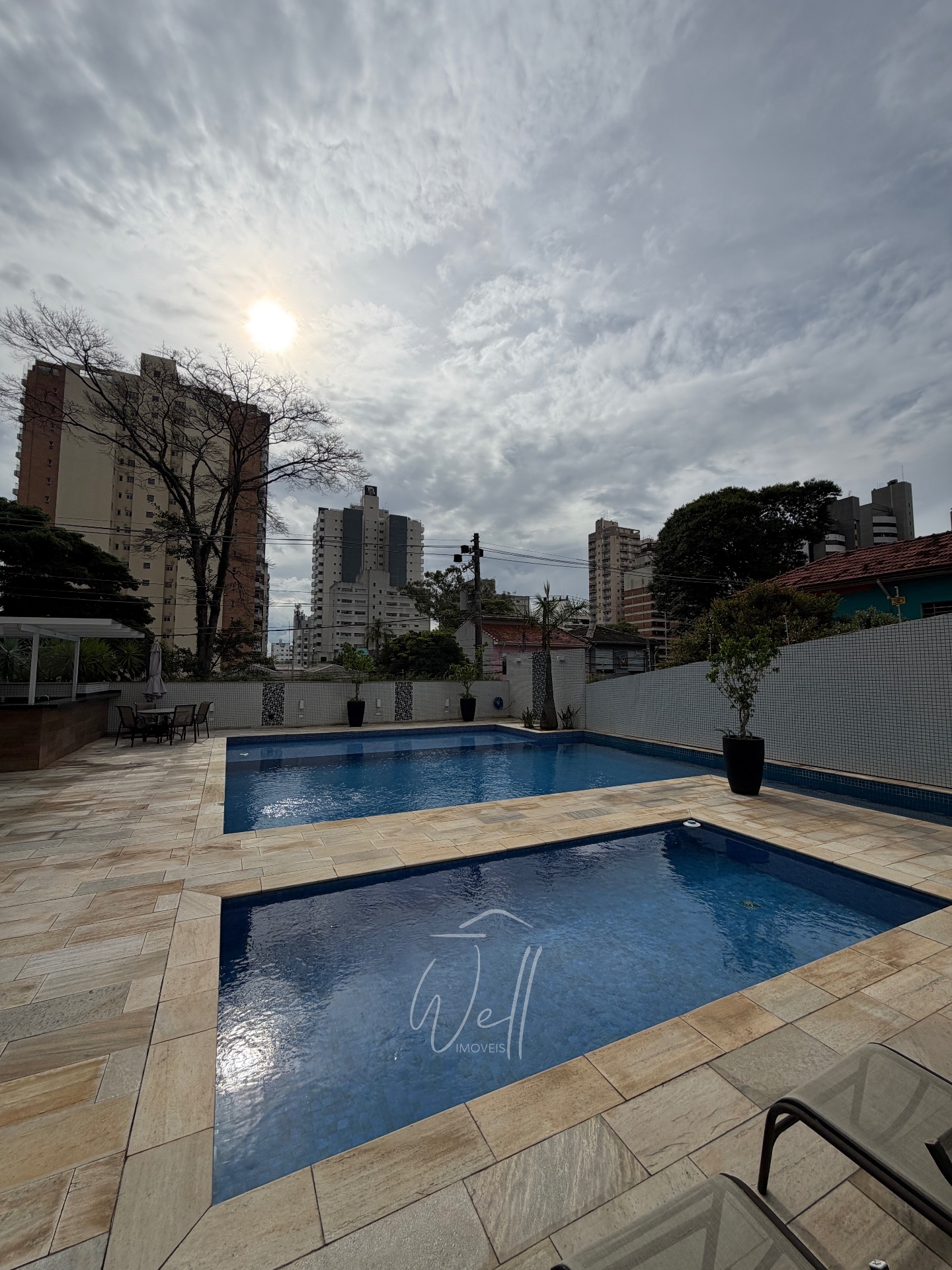 Apartamento mobiliado no Cond. Magestic 250m2 - 04 su&iacute;tes - 04 vagas  São Bernardo do Campo - 