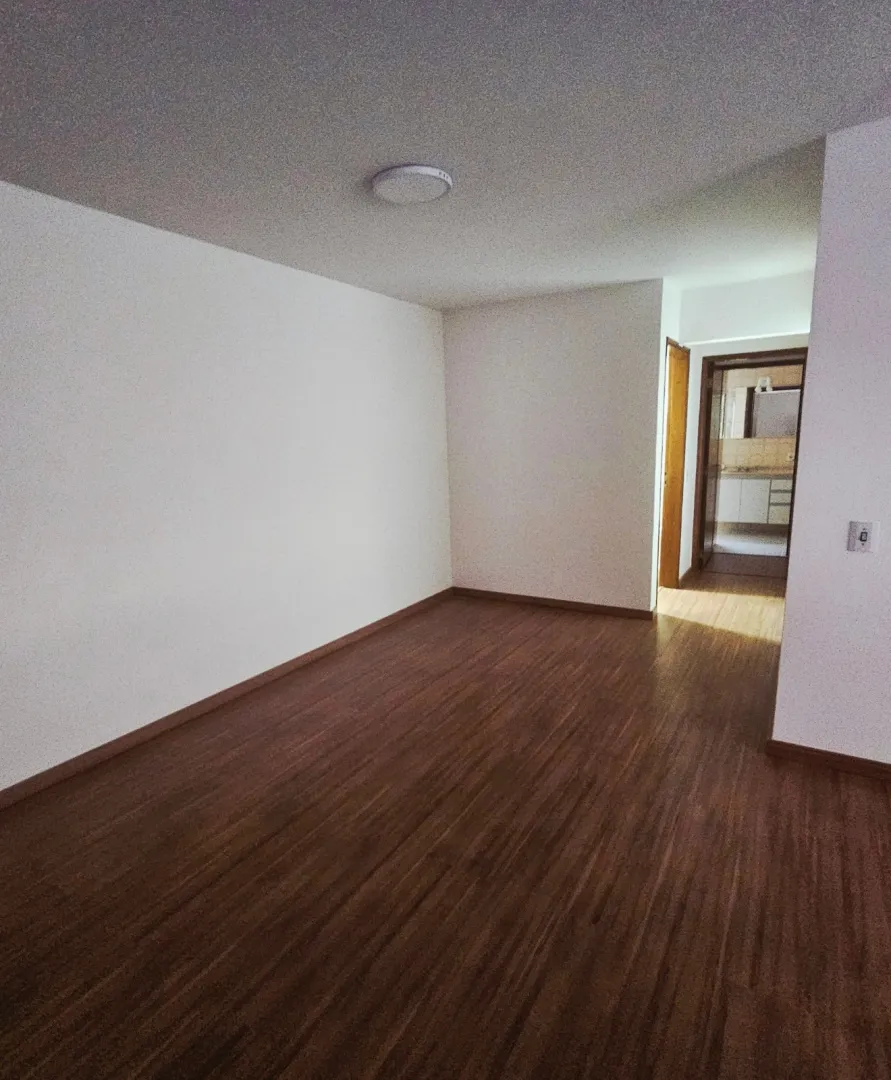 &Oacute;timo apartamento em fant&aacute;stica localiza&ccedil;&atilde;o com vista linda e livre Rua Nove de Julho - - 