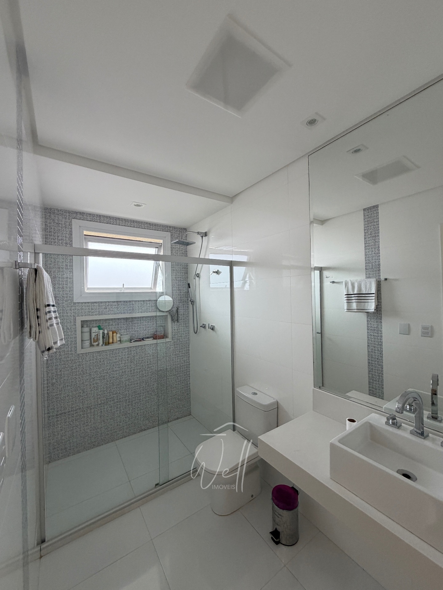 Mans&atilde;o com 750 m2 de &aacute;rea contruida no Condominio Swiss Park  05 Suites - 07 vagas Avenida Omar Daibert São Bernardo do Campo - 