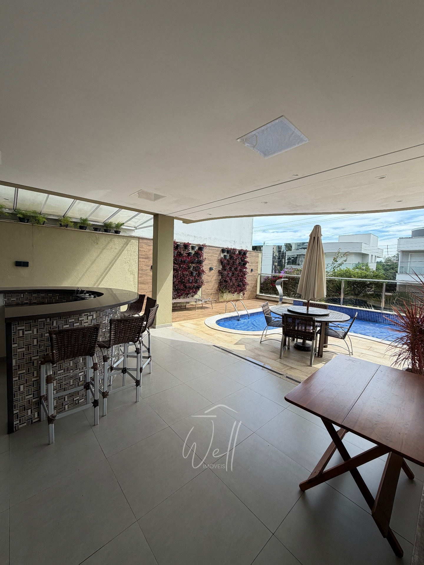 Mans&atilde;o com 750 m2 de &aacute;rea contruida no Condominio Swiss Park  05 Suites - 07 vagas Avenida Omar Daibert São Bernardo do Campo - 