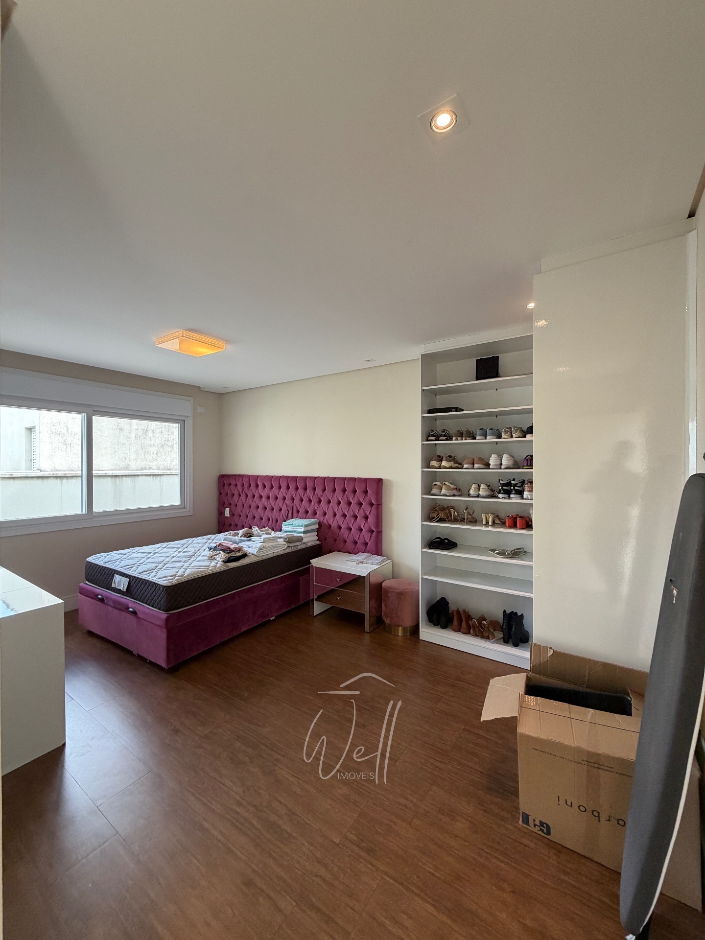 Mans&atilde;o com 750 m2 de &aacute;rea contruida no Condominio Swiss Park  05 Suites - 07 vagas Avenida Omar Daibert São Bernardo do Campo - 