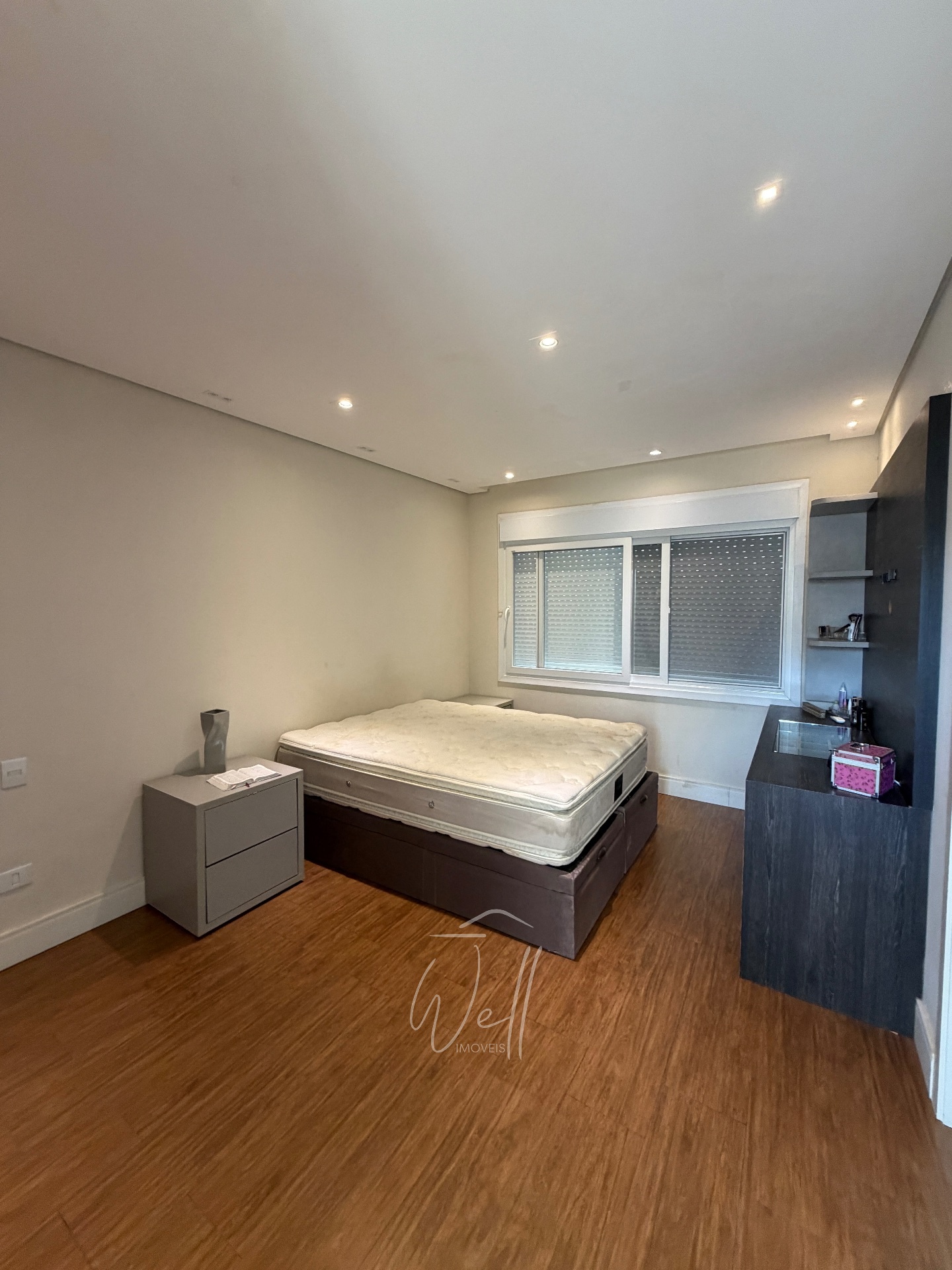 Mans&atilde;o com 750 m2 de &aacute;rea contruida no Condominio Swiss Park  05 Suites - 07 vagas Avenida Omar Daibert São Bernardo do Campo - 