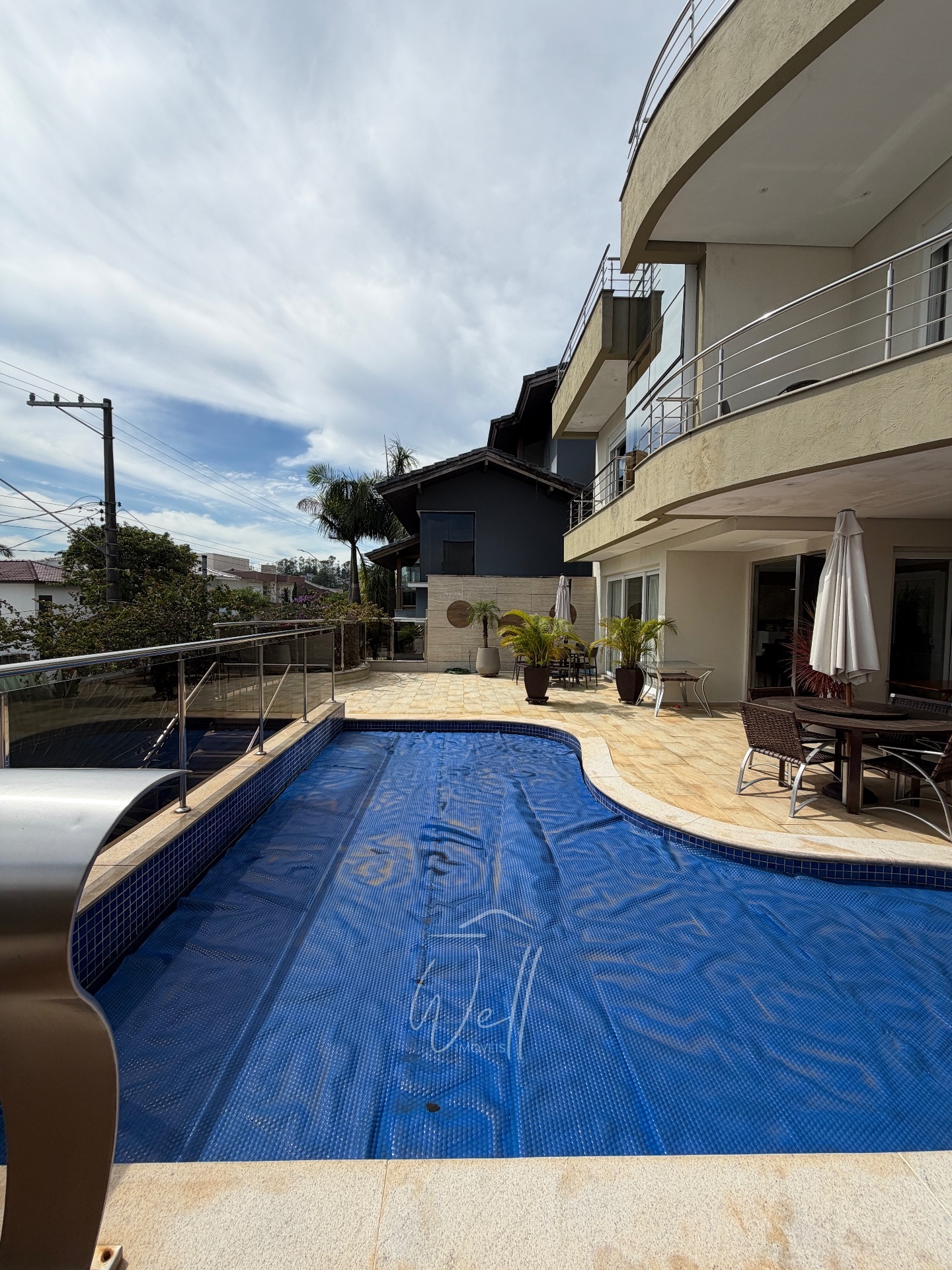 Mans&atilde;o com 750 m2 de &aacute;rea contruida no Condominio Swiss Park  05 Suites - 07 vagas Avenida Omar Daibert São Bernardo do Campo - 