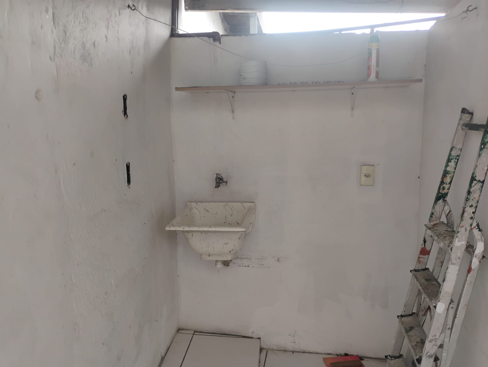 Casa- 2 c&ocirc;modos - Vila Lavinia  Mogi das Cruzes - 