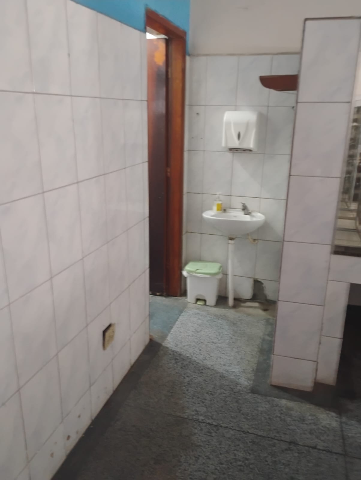 Sal&atilde;o Comercial- Jardim Universo  Mogi das Cruzes - 