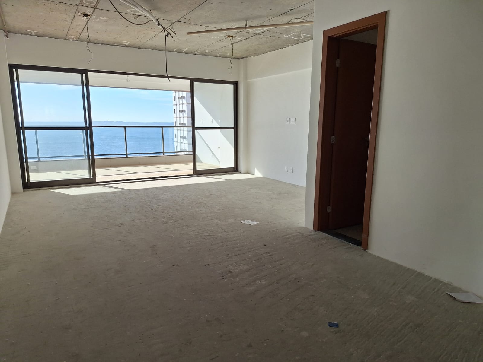 APARTAMENTO ALTO LUXO NOVO 3 SU&Iacute;TES VARANDA PISCINA ACADEMIA VISTA MAR &Agrave; VENDA NA BARRA! Avenida Sete de Setembro Salvador - 