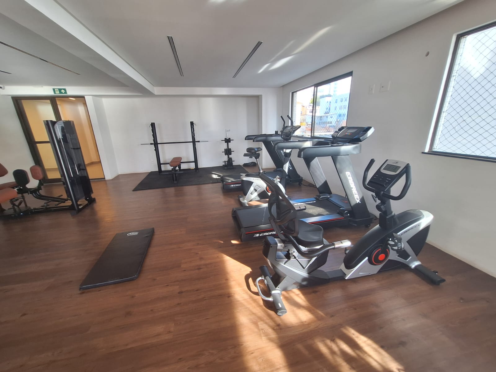 APARTAMENTO ALTO LUXO NOVO 3 SU&Iacute;TES VARANDA PISCINA ACADEMIA VISTA MAR &Agrave; VENDA NA BARRA! Avenida Sete de Setembro Salvador - 