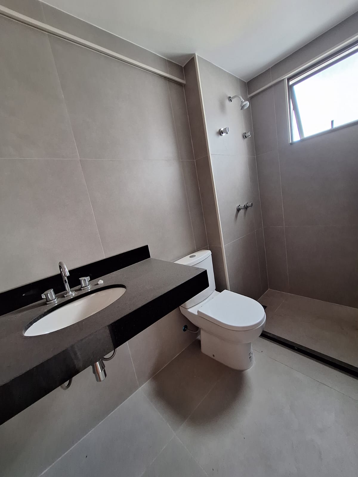 APARTAMENTO ALTO LUXO NOVO 3 SU&Iacute;TES VARANDA PISCINA ACADEMIA VISTA MAR &Agrave; VENDA NA BARRA! Avenida Sete de Setembro Salvador - 