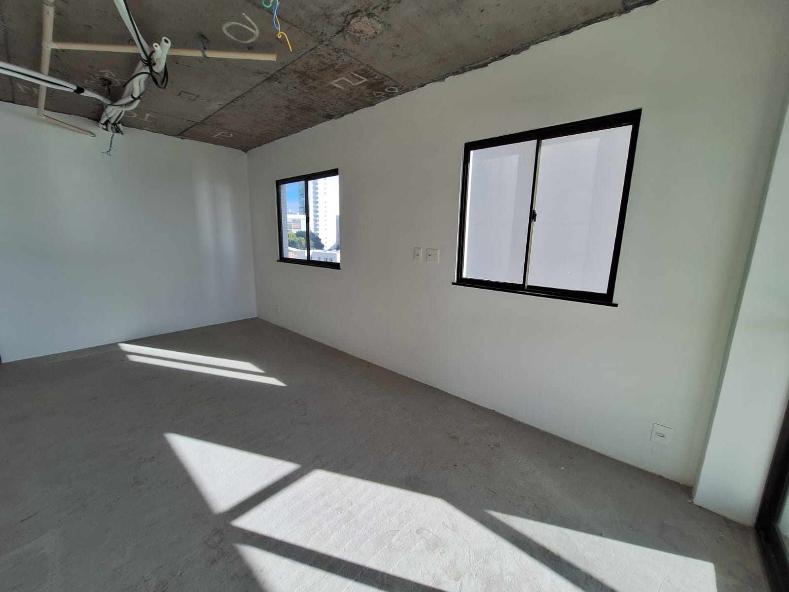 APARTAMENTO ALTO LUXO NOVO 3 SU&Iacute;TES VARANDA PISCINA ACADEMIA VISTA MAR &Agrave; VENDA NA BARRA! Avenida Sete de Setembro Salvador - 