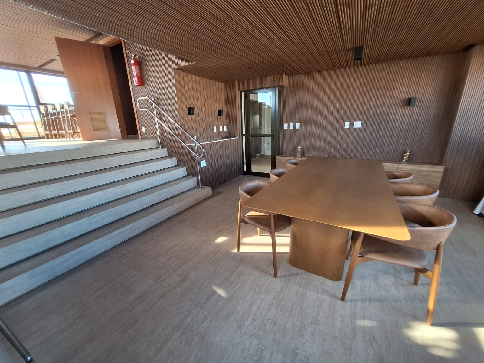 APARTAMENTO ALTO LUXO NOVO 3 SU&Iacute;TES VARANDA PISCINA ACADEMIA VISTA MAR &Agrave; VENDA NA BARRA! Avenida Sete de Setembro Salvador - 