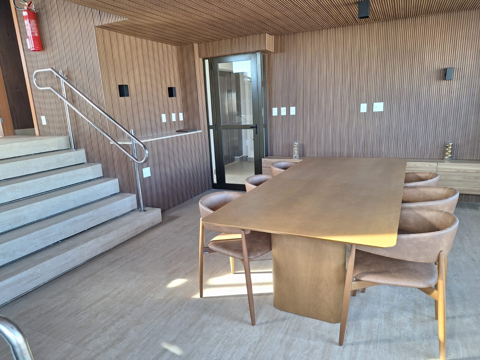 APARTAMENTO ALTO LUXO NOVO 3 SU&Iacute;TES VARANDA PISCINA ACADEMIA VISTA MAR &Agrave; VENDA NA BARRA! Avenida Sete de Setembro Salvador - 