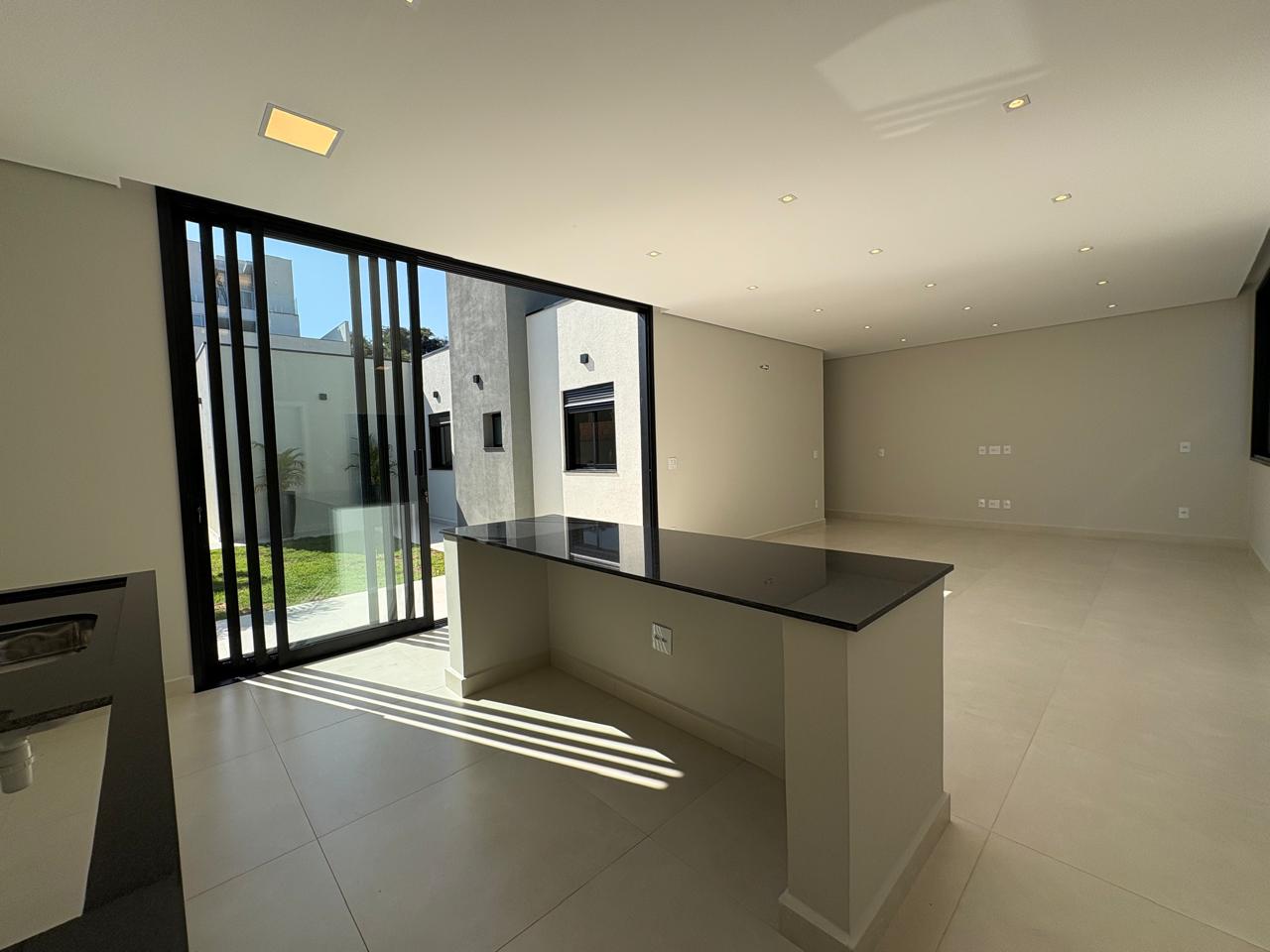 Casa com 3 dormit&oacute;rios &agrave; venda,155 m&sup2; - Condom&iacute;nio Helena Maria - Sorocaba - SP Alameda Ravenna Sorocaba - 