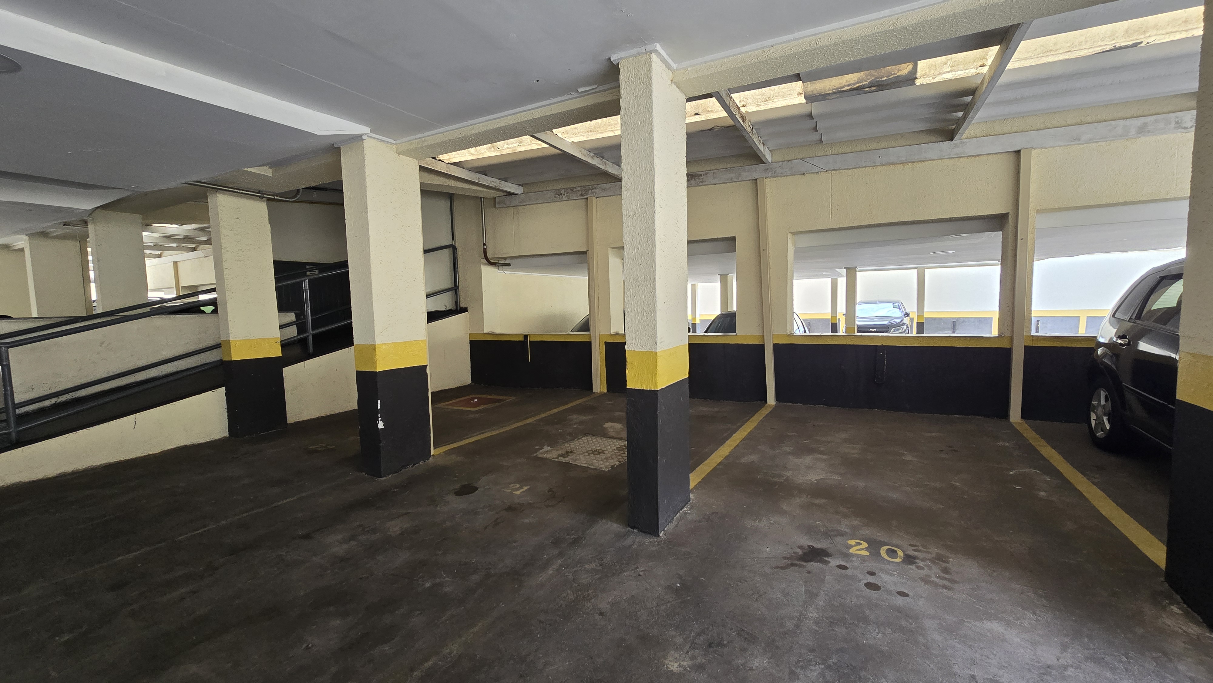 APARTAMENTO &Agrave; VENDA COM 61 M&sup2; | 3 QUARTOS | 1 SU&Iacute;TE | 2 BANHEIROS | 2 VAGAS Rua Arujá Guarulhos - 