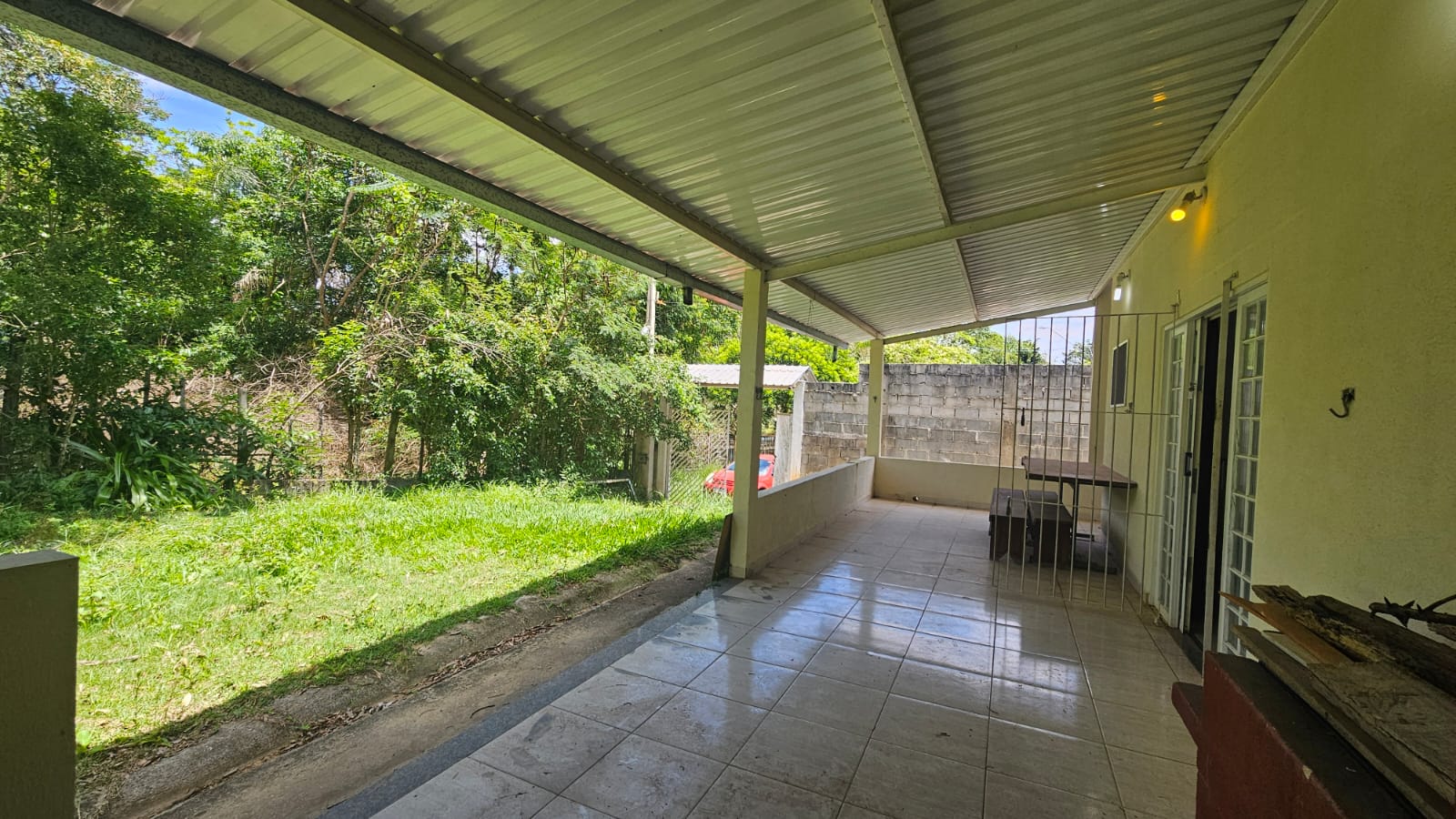 Ch&aacute;cara com 800 m&sup2; a venda em S&atilde;o Jos&eacute; dos Campos - SP  São José dos Campos - 