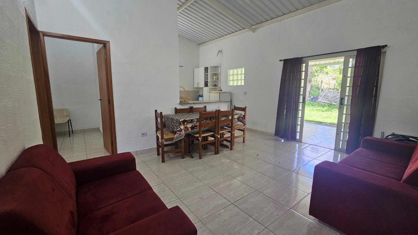 Ch&aacute;cara com 800 m&sup2; a venda em S&atilde;o Jos&eacute; dos Campos - SP  São José dos Campos - 