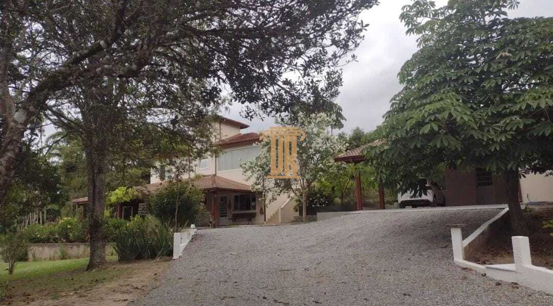 Ch&aacute;cara maravilhosa em Paraibuna - SP com 6.120m&sup2;  Paraibuna - 