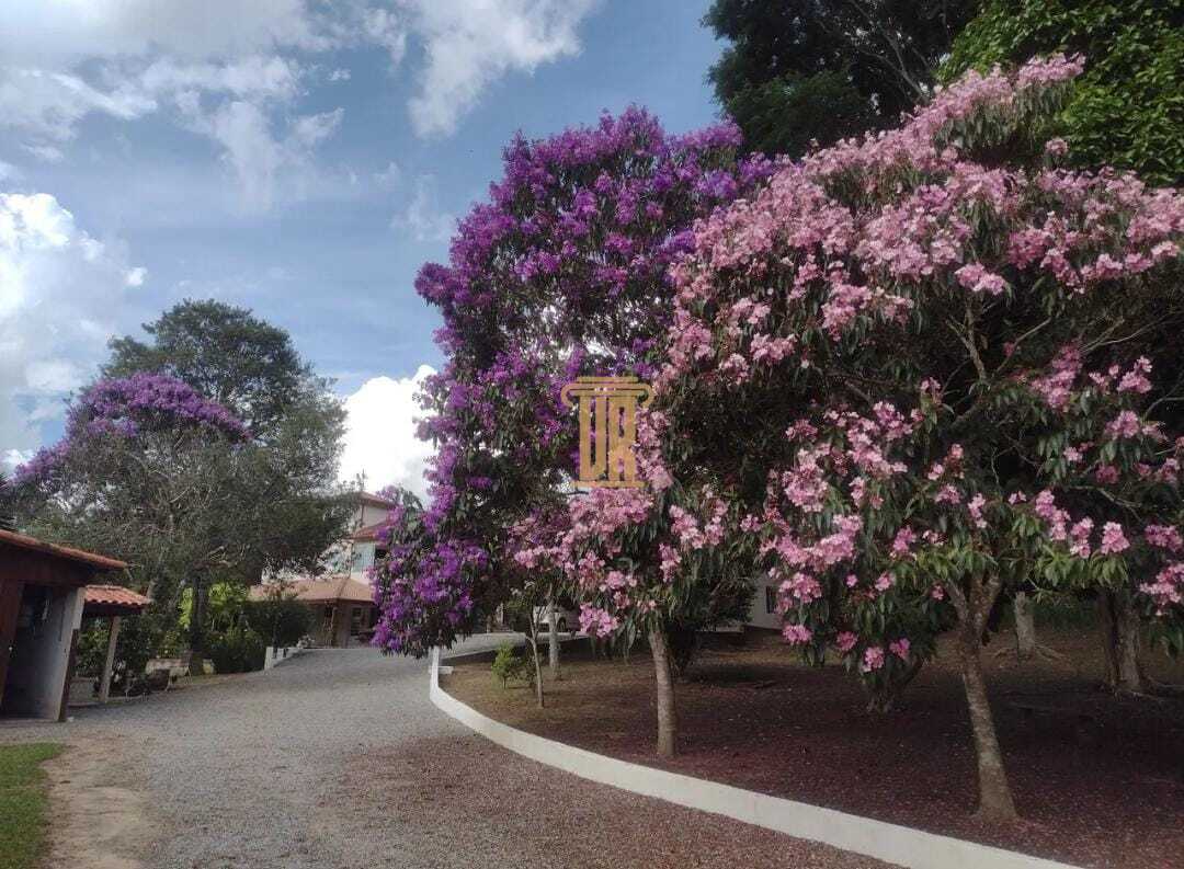 Ch&aacute;cara maravilhosa em Paraibuna - SP com 6.120m&sup2;  Paraibuna - 