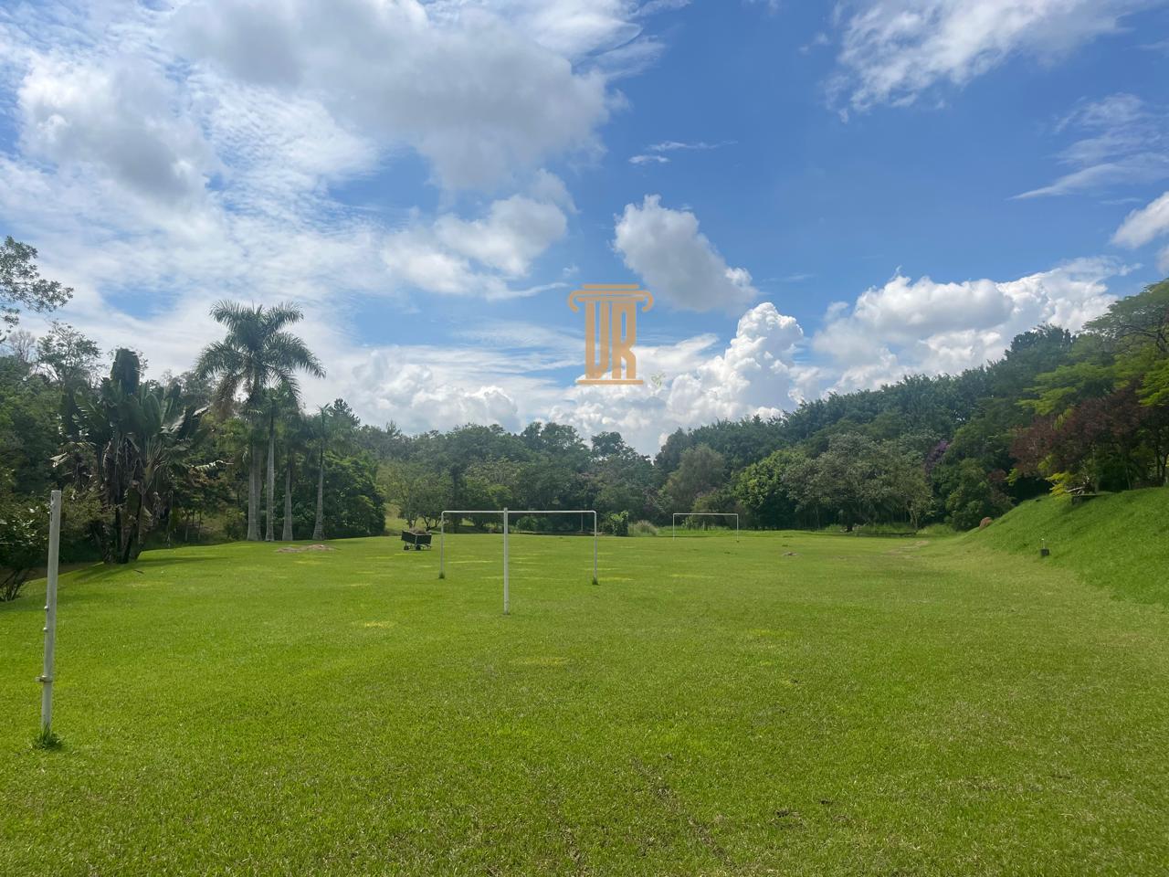 Sitio em Guararema com &oacute;tima localiza&ccedil;&atilde;o  Guararema - 